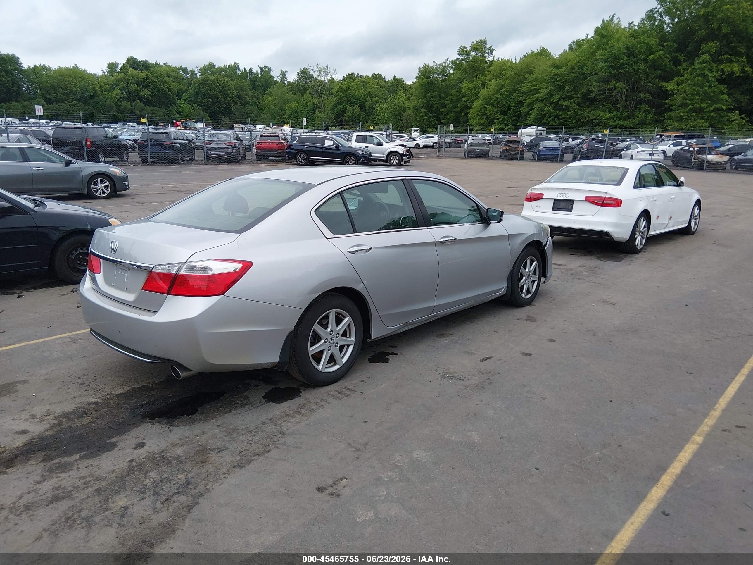 2014 Honda Accord Lx Silver vin: 1HGCR2F37EA076589