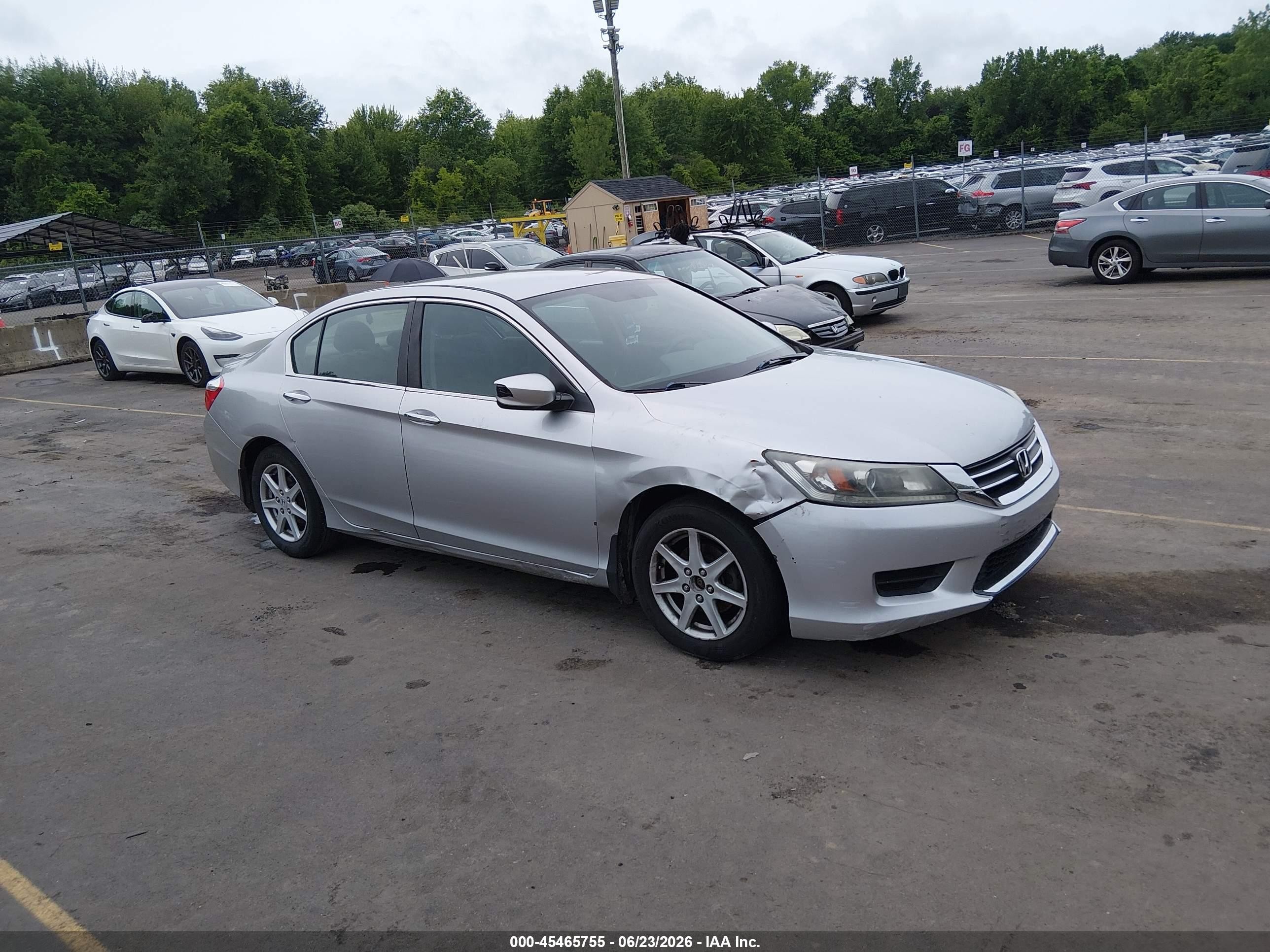 2014 Honda Accord Lx Silver vin: 1HGCR2F37EA076589