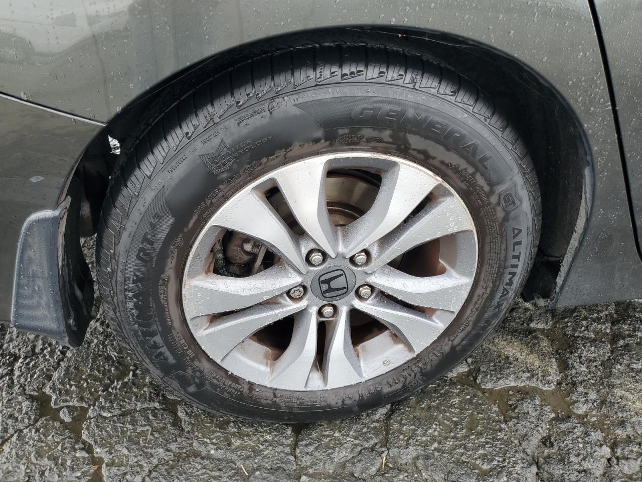 2014 Honda Accord Lx Серый vin: 1HGCR2F37EA109865 Damage: Right Rear Wheel, Curb Rash, 7 To 8 Inches