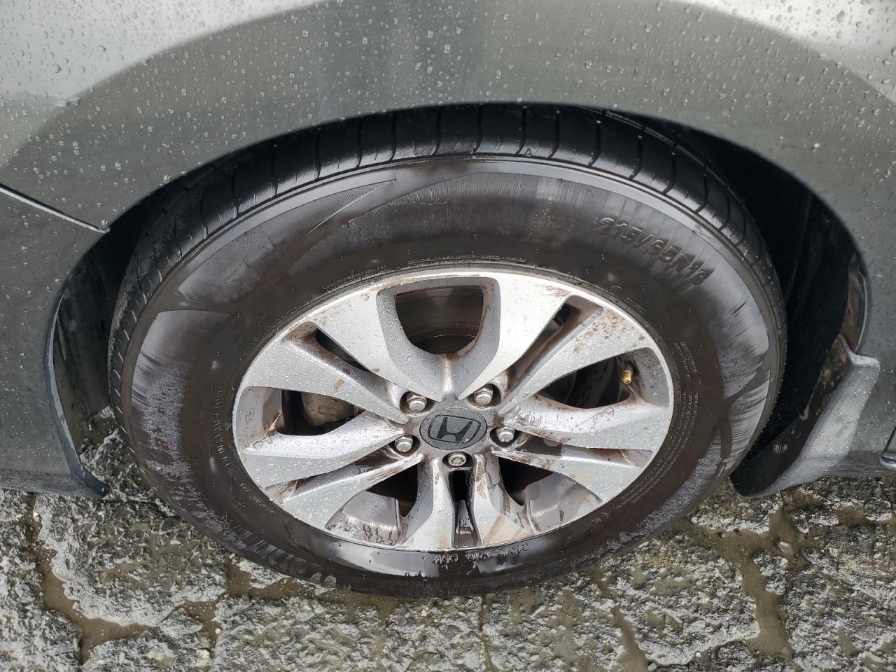 2014 Honda Accord Lx Серый vin: 1HGCR2F37EA109865 Damage: Left Front Wheel, Curb Rash, 3 To 4 Inches