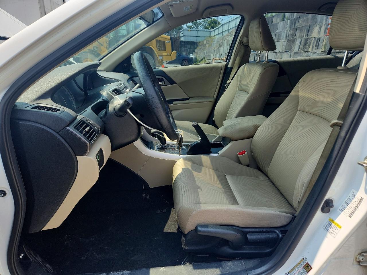 2014 Honda Accord Lx White vin: 1HGCR2F37EA131381