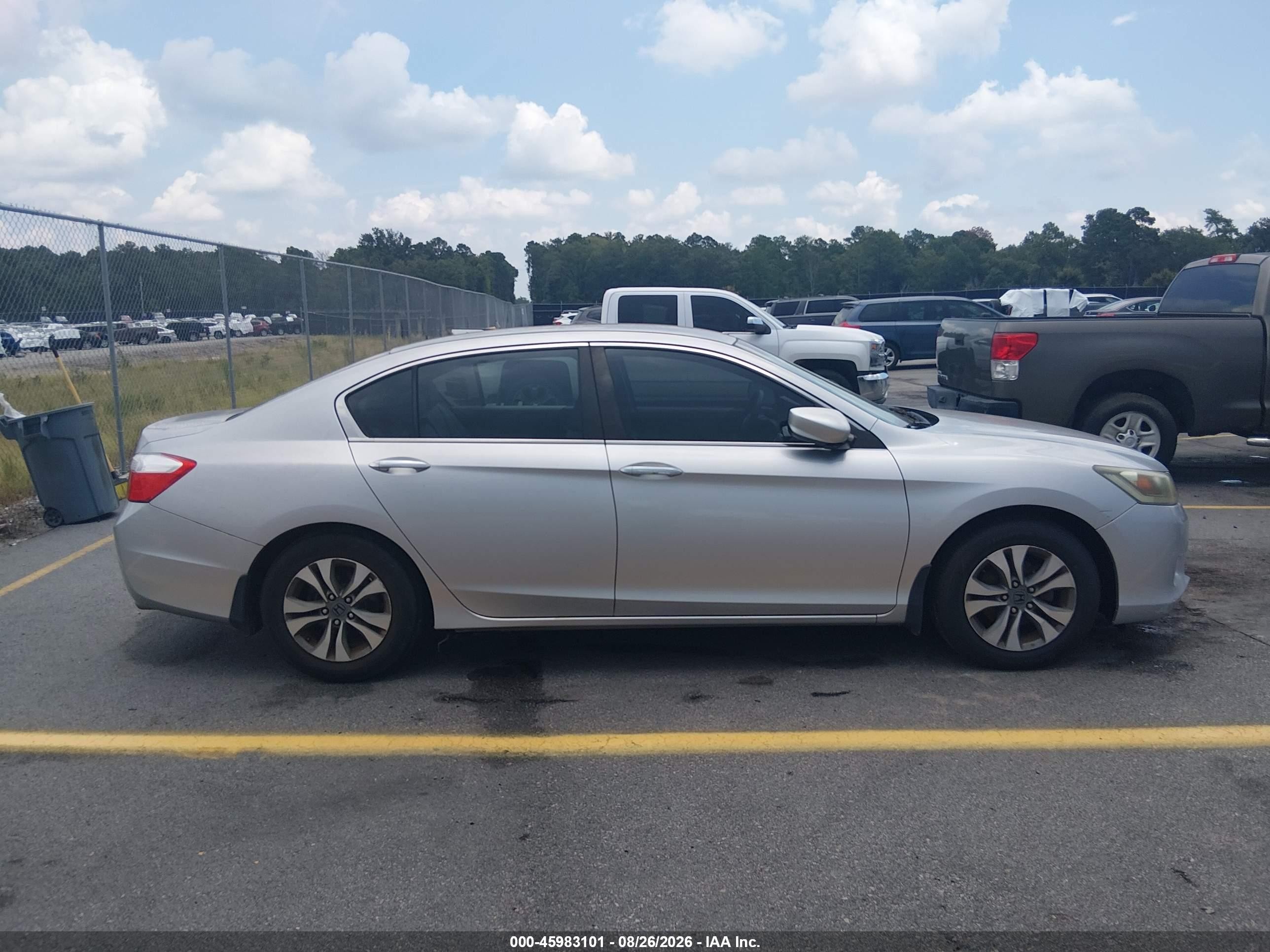 2014 Honda Accord Lx Серебряный vin: 1HGCR2F37EA223333