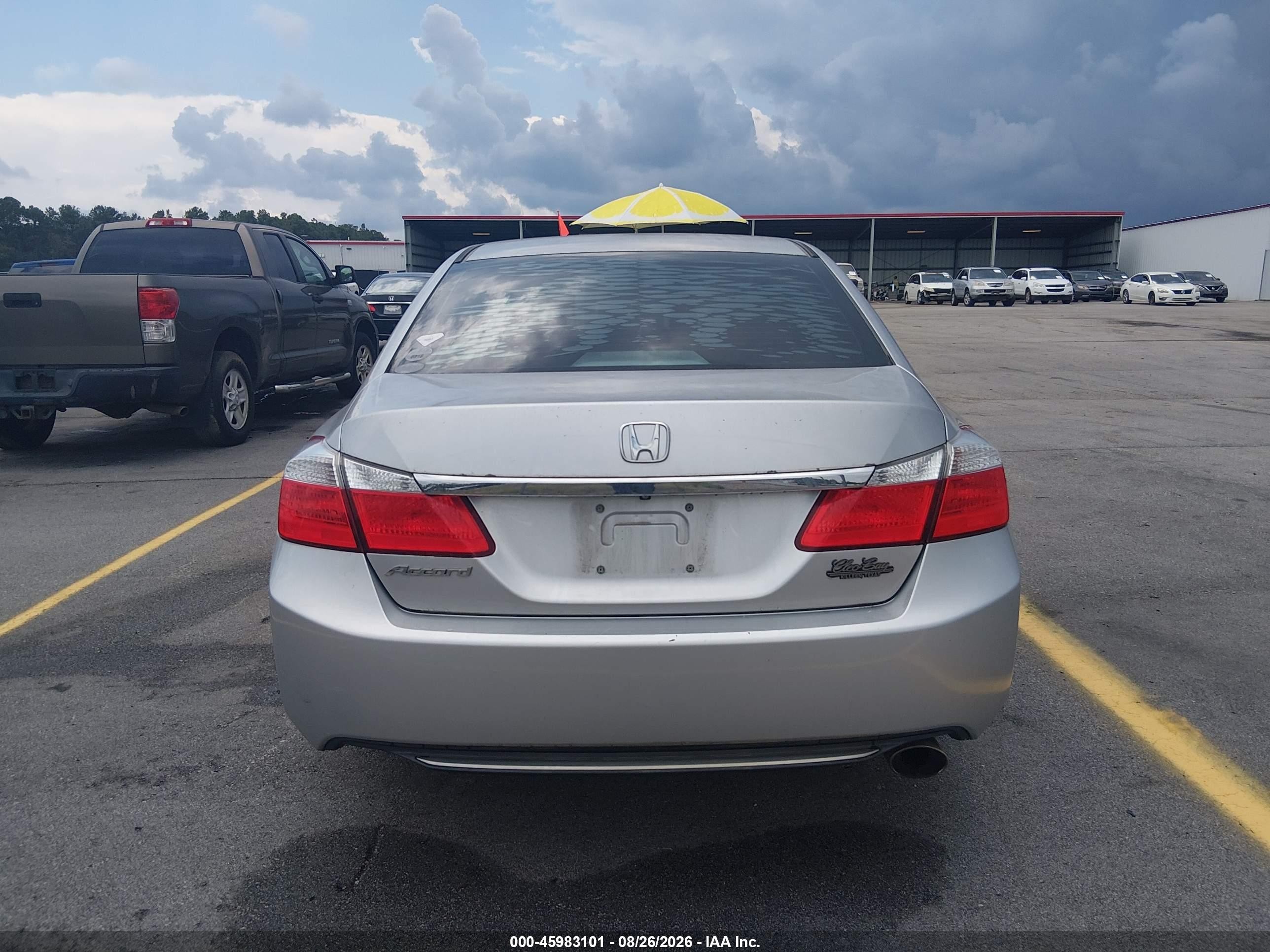 2014 Honda Accord Lx Серебряный vin: 1HGCR2F37EA223333