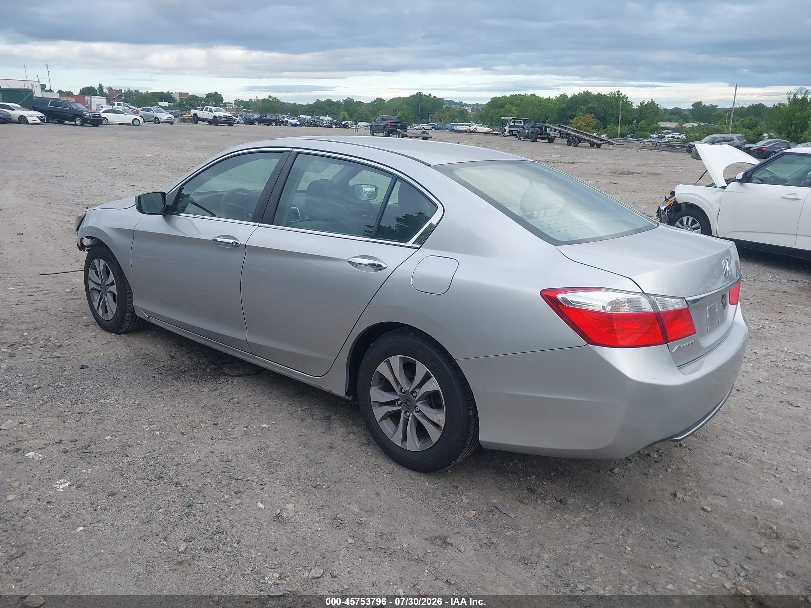 2015 Honda Accord Lx Silver vin: 1HGCR2F37FA028057