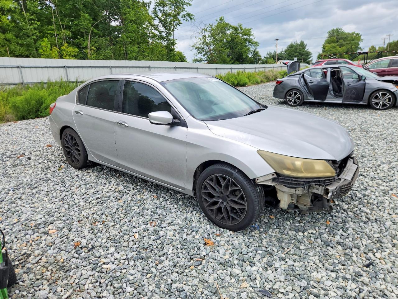 2015 Honda Accord Lx Silver vin: 1HGCR2F37FA041570