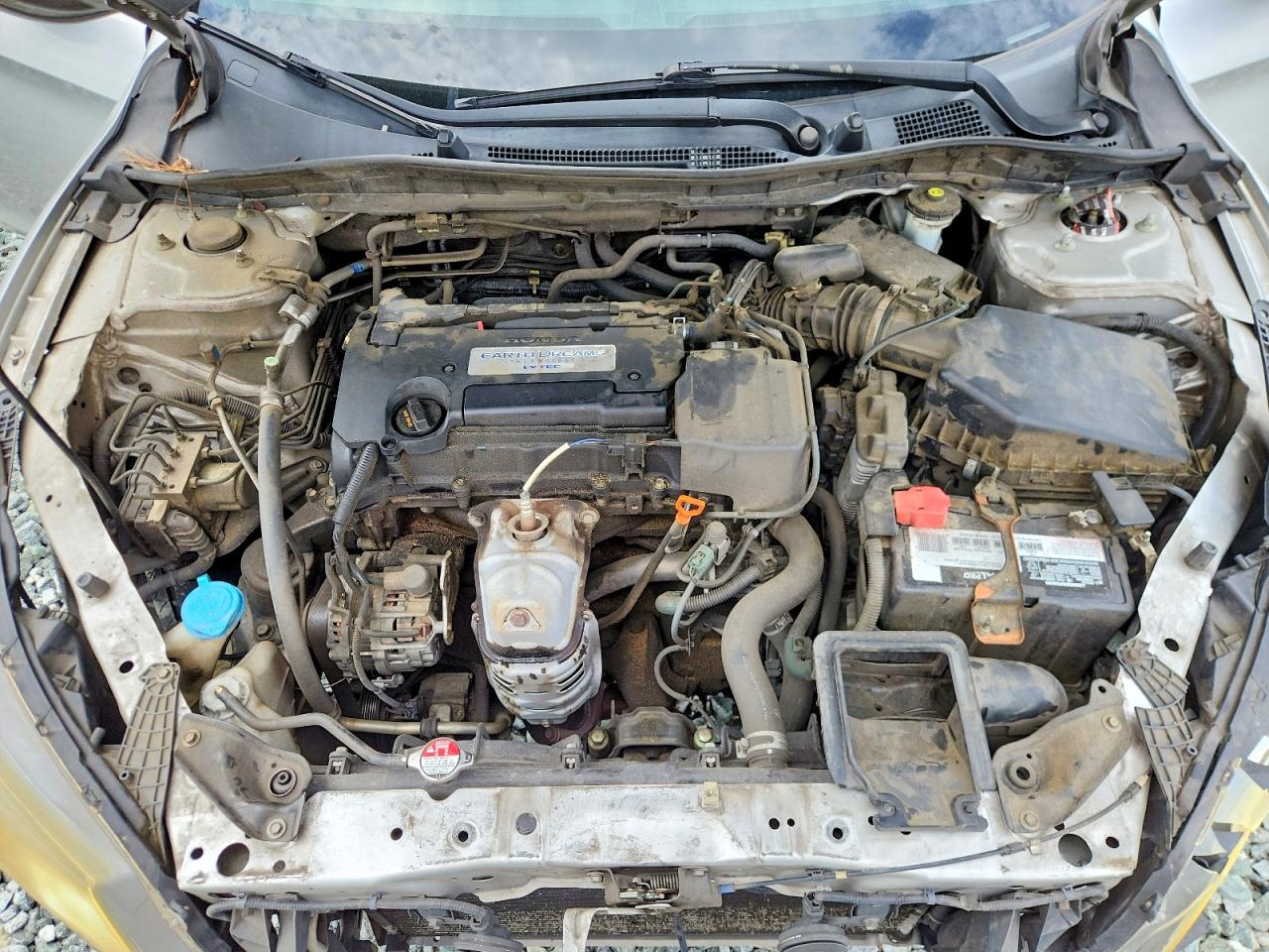 2015 Honda Accord Lx Silver vin: 1HGCR2F37FA041570