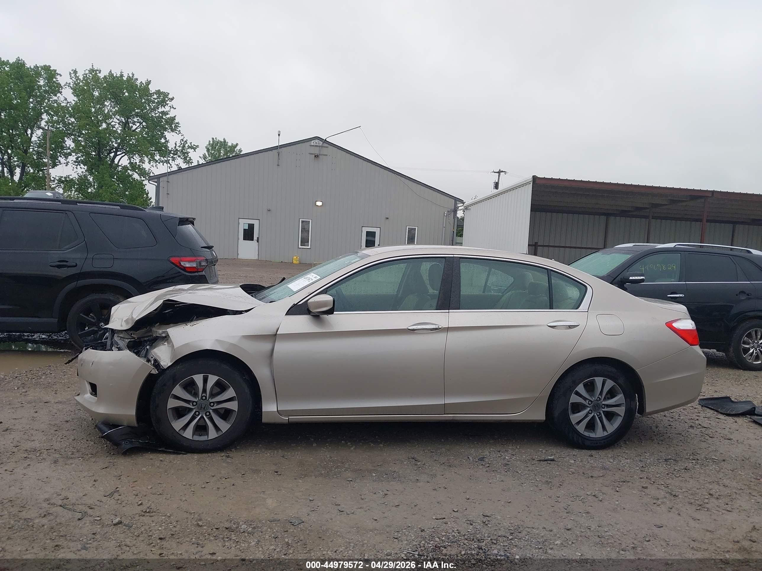 2015 Honda Accord Lx Beige vin: 1HGCR2F37FA045604