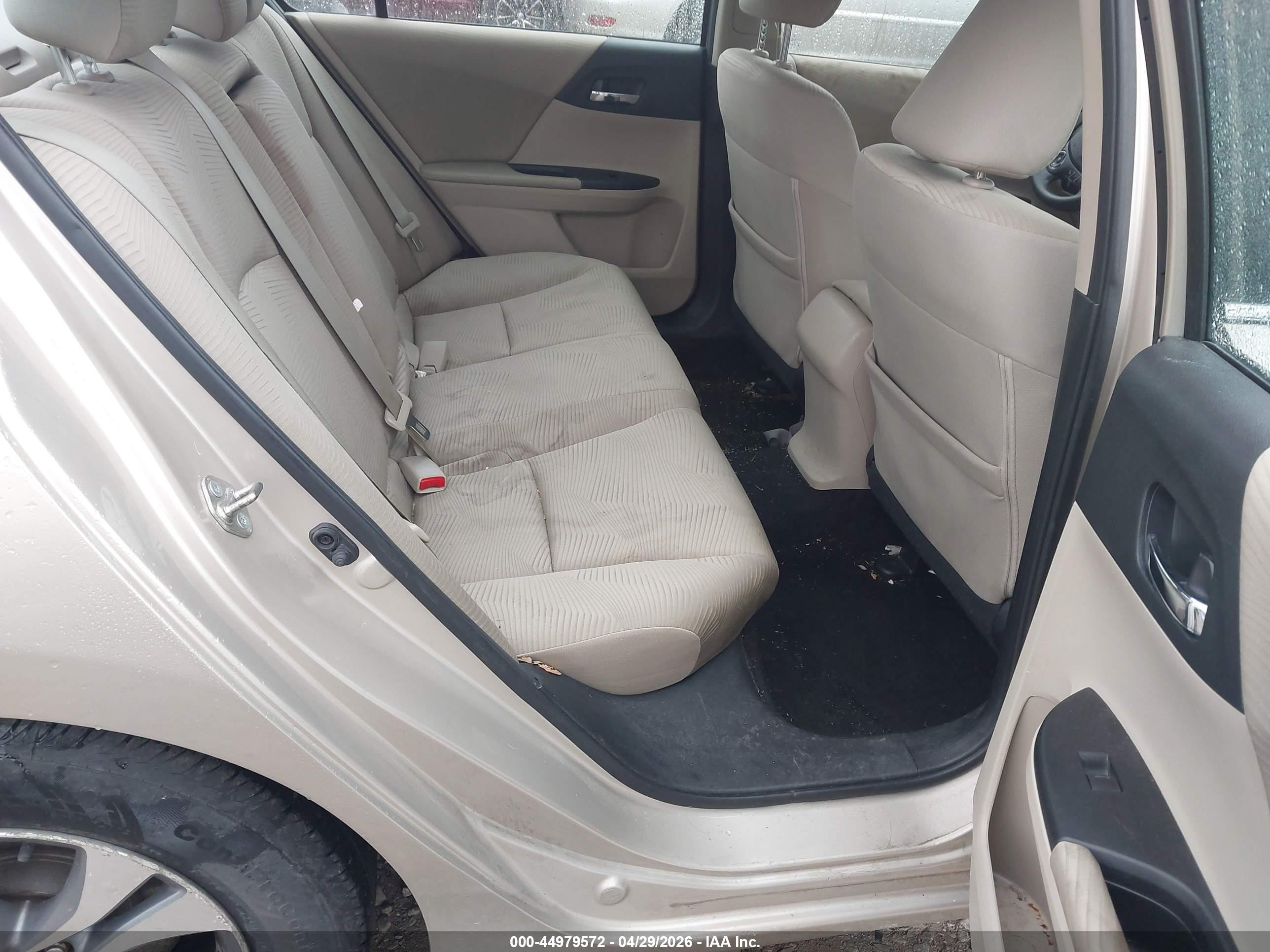 2015 Honda Accord Lx Beige vin: 1HGCR2F37FA045604
