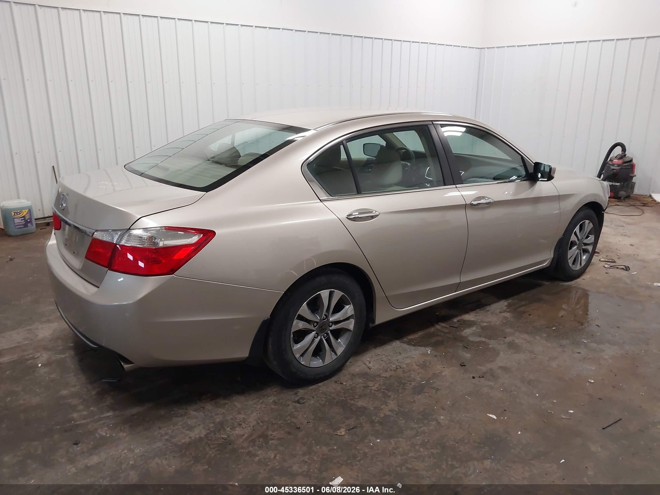 2015 Honda Accord Lx Gold vin: 1HGCR2F37FA053802