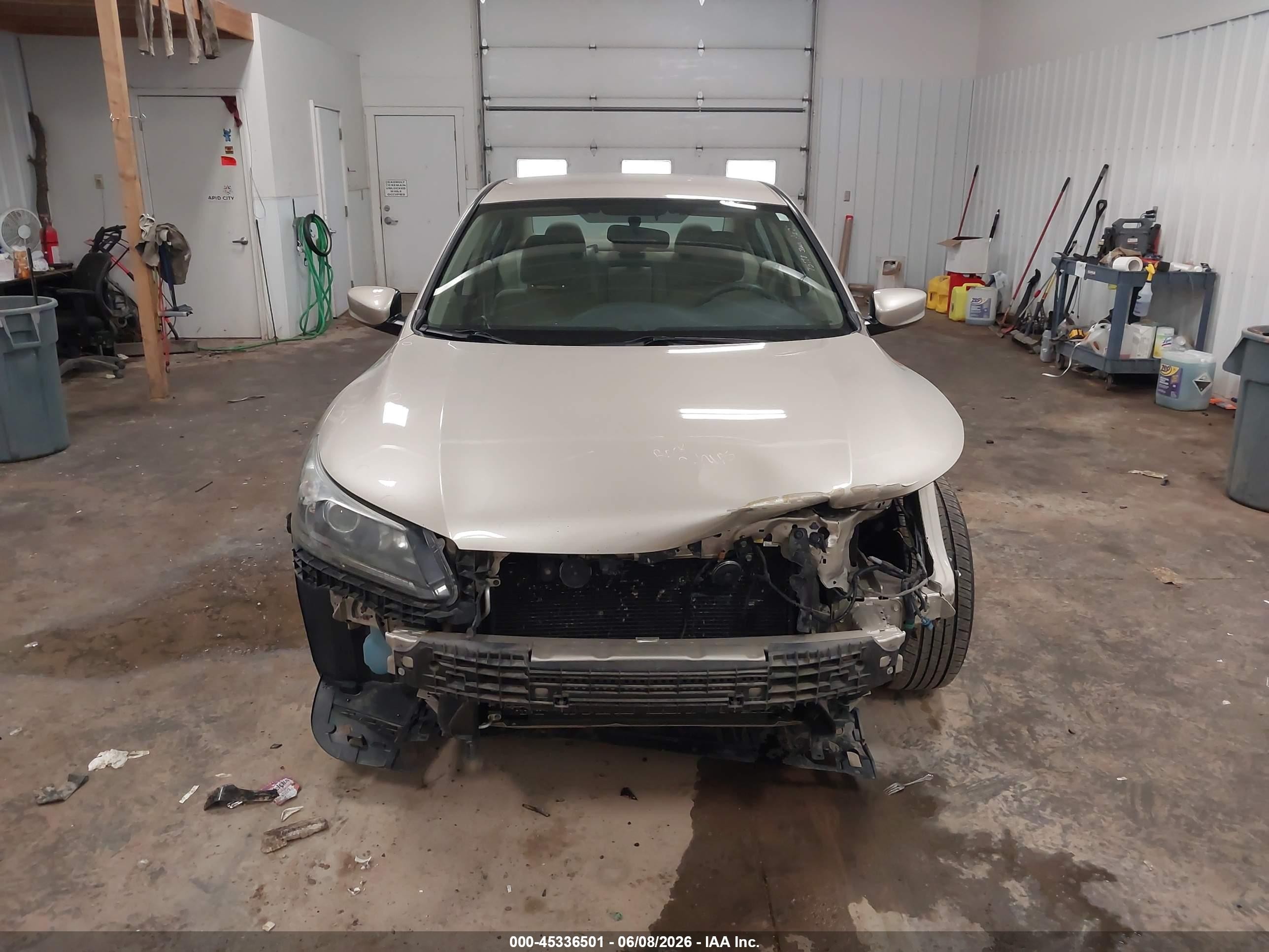 2015 Honda Accord Lx Gold vin: 1HGCR2F37FA053802