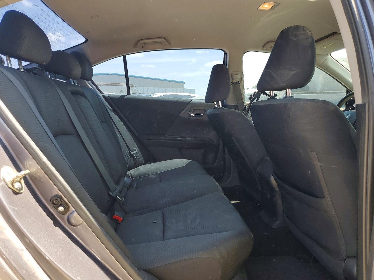 2015 Honda Accord Lx Gray vin: 1HGCR2F37FA070261