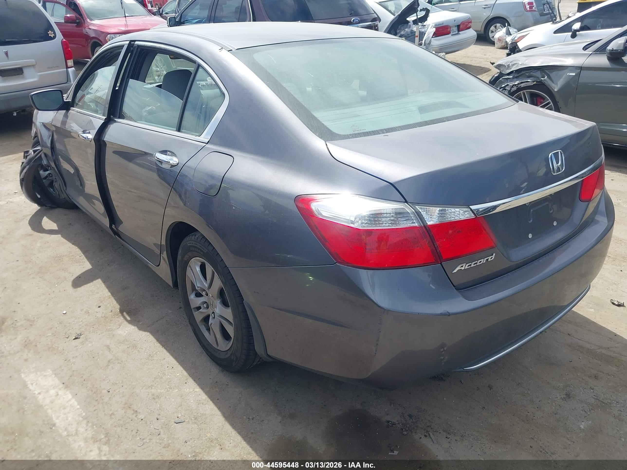 2015 Honda Accord Lx Серый vin: 1HGCR2F37FA079025