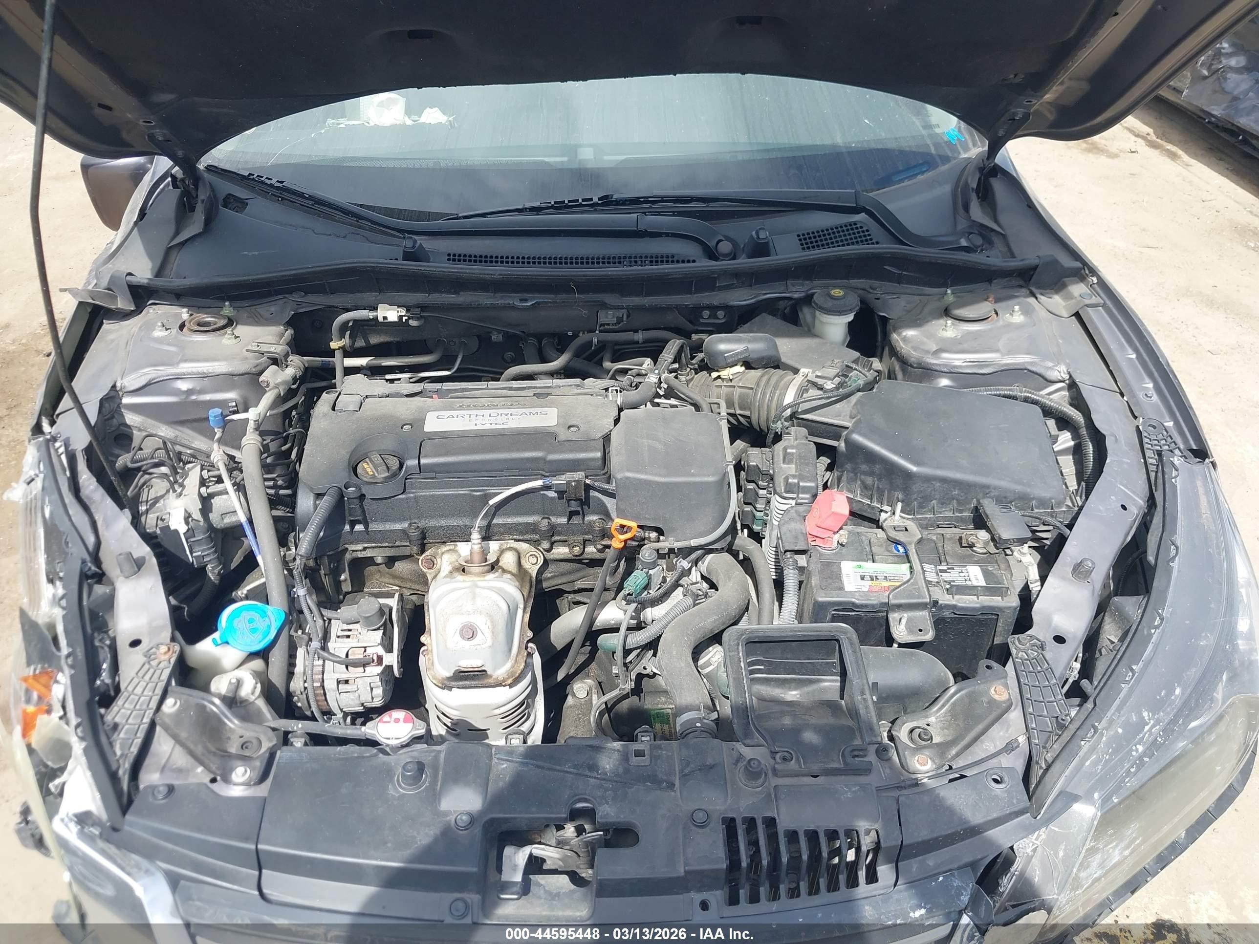 2015 Honda Accord Lx Серый vin: 1HGCR2F37FA079025