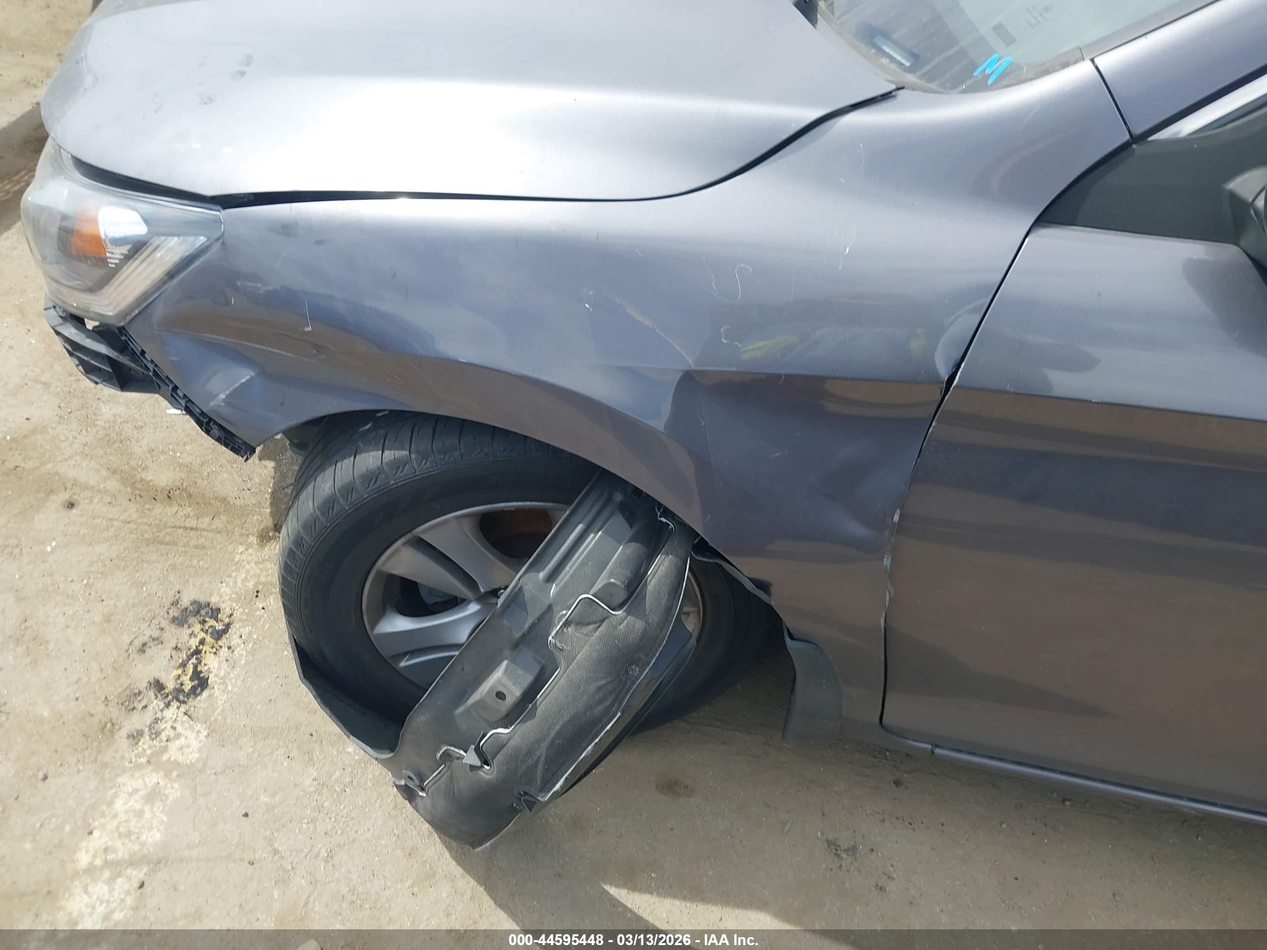 2015 Honda Accord Lx Серый vin: 1HGCR2F37FA079025