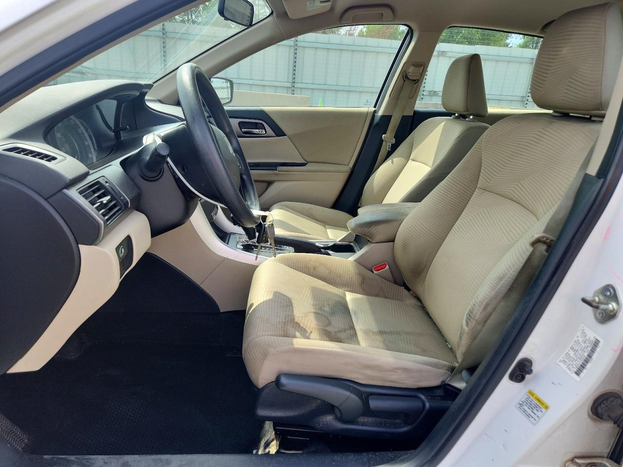 2015 Honda Accord Lx White vin: 1HGCR2F37FA086086