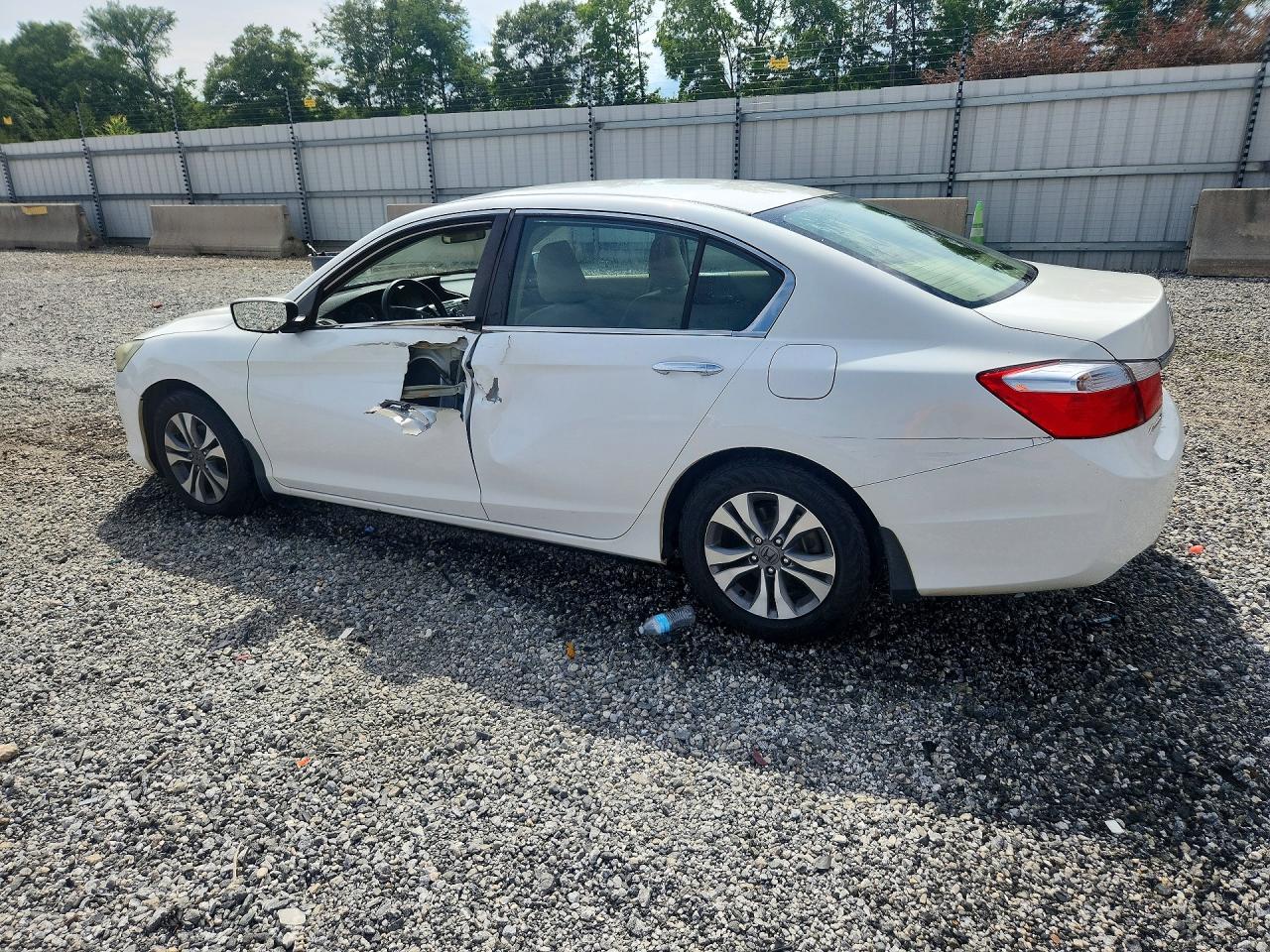 2015 Honda Accord Lx White vin: 1HGCR2F37FA086086