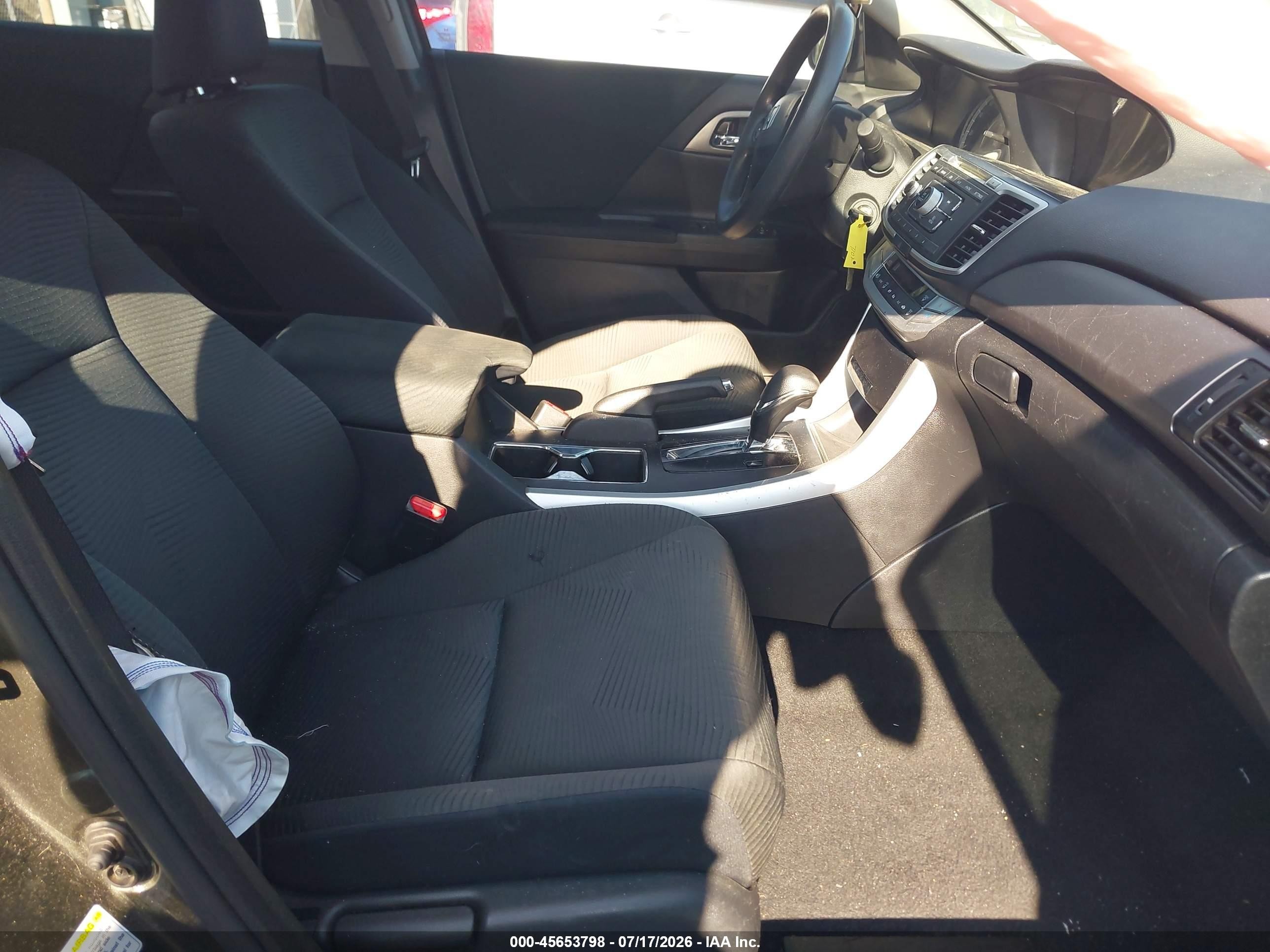 2015 Honda Accord Lx Gray vin: 1HGCR2F37FA095113