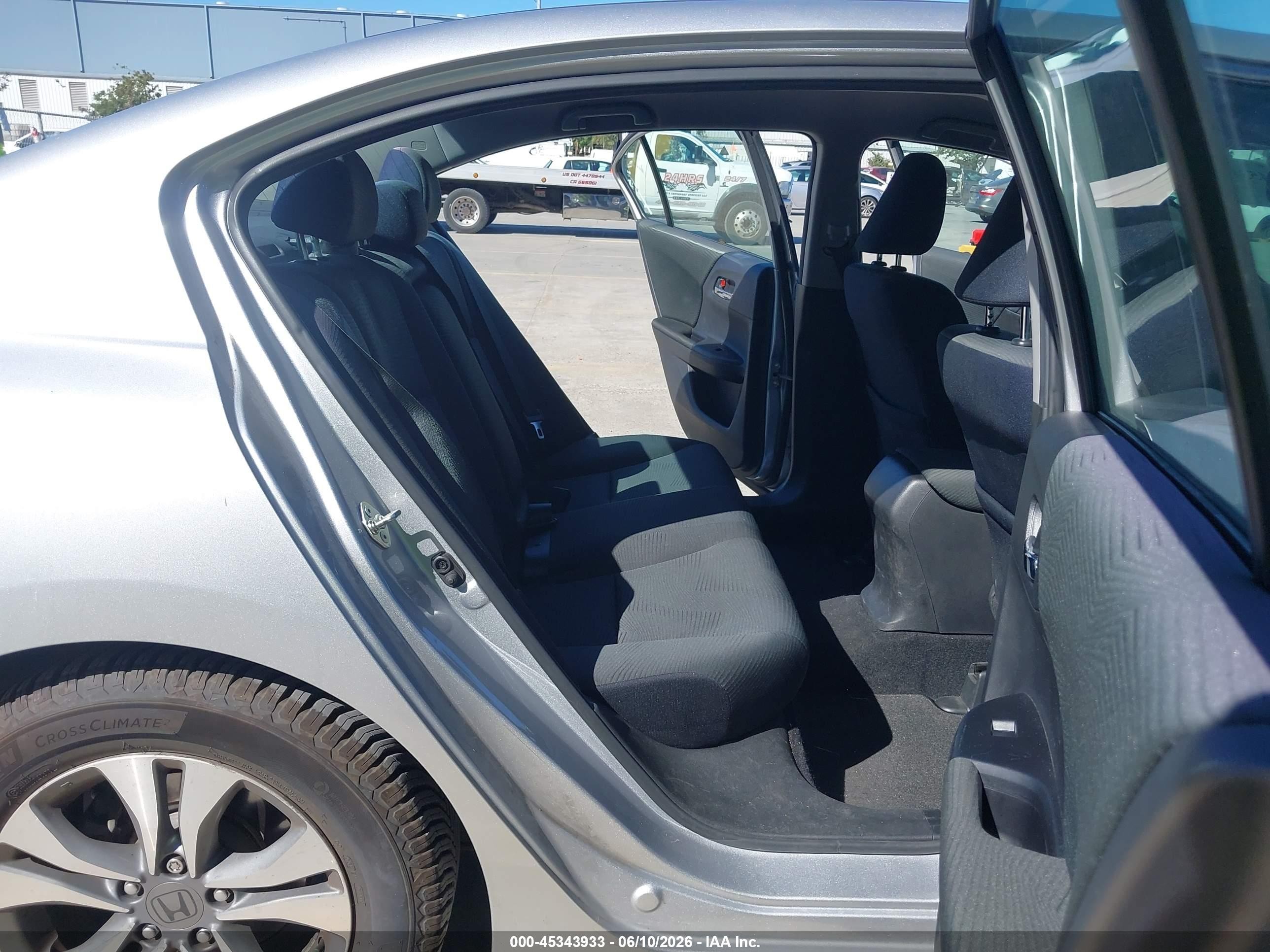 2015 Honda Accord Lx Gray vin: 1HGCR2F37FA157562