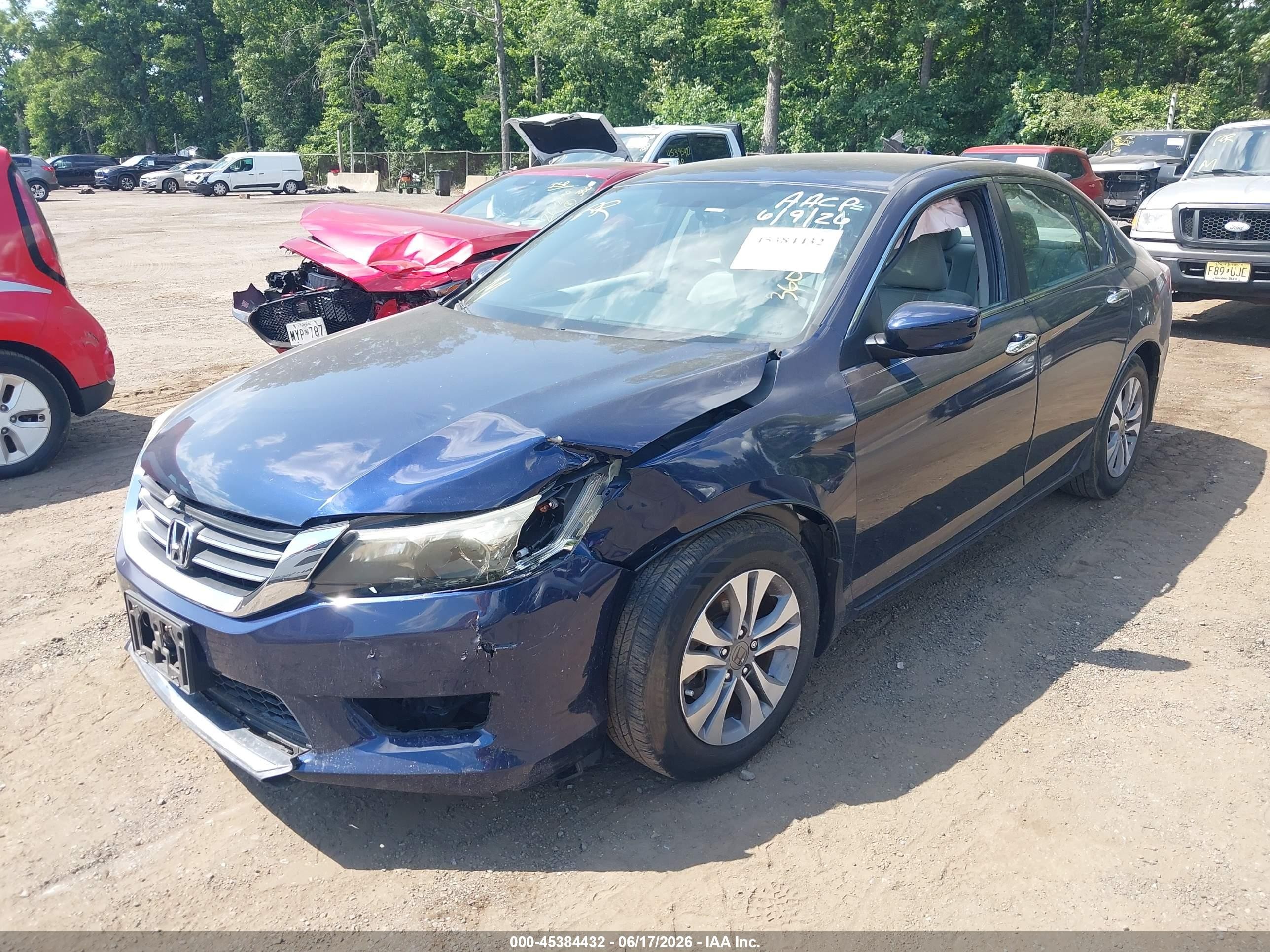 2015 Honda Accord Lx Blue vin: 1HGCR2F37FA162079