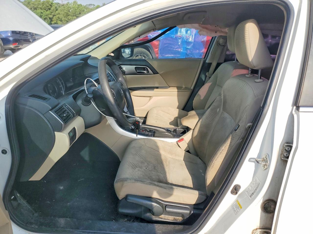2015 Honda Accord Lx White vin: 1HGCR2F37FA167265