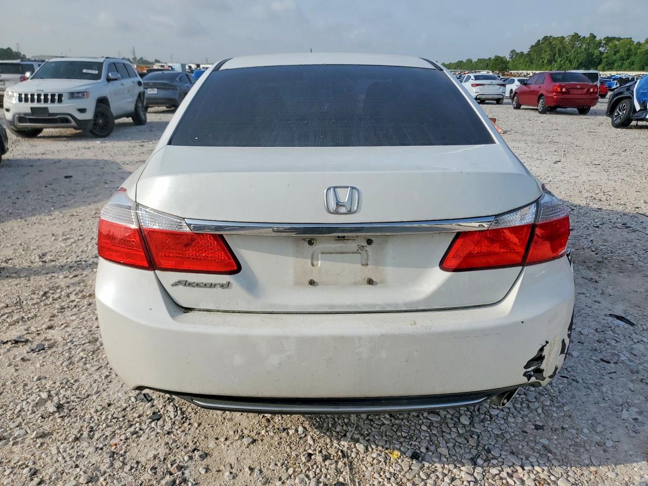 2015 Honda Accord Lx White vin: 1HGCR2F37FA167265