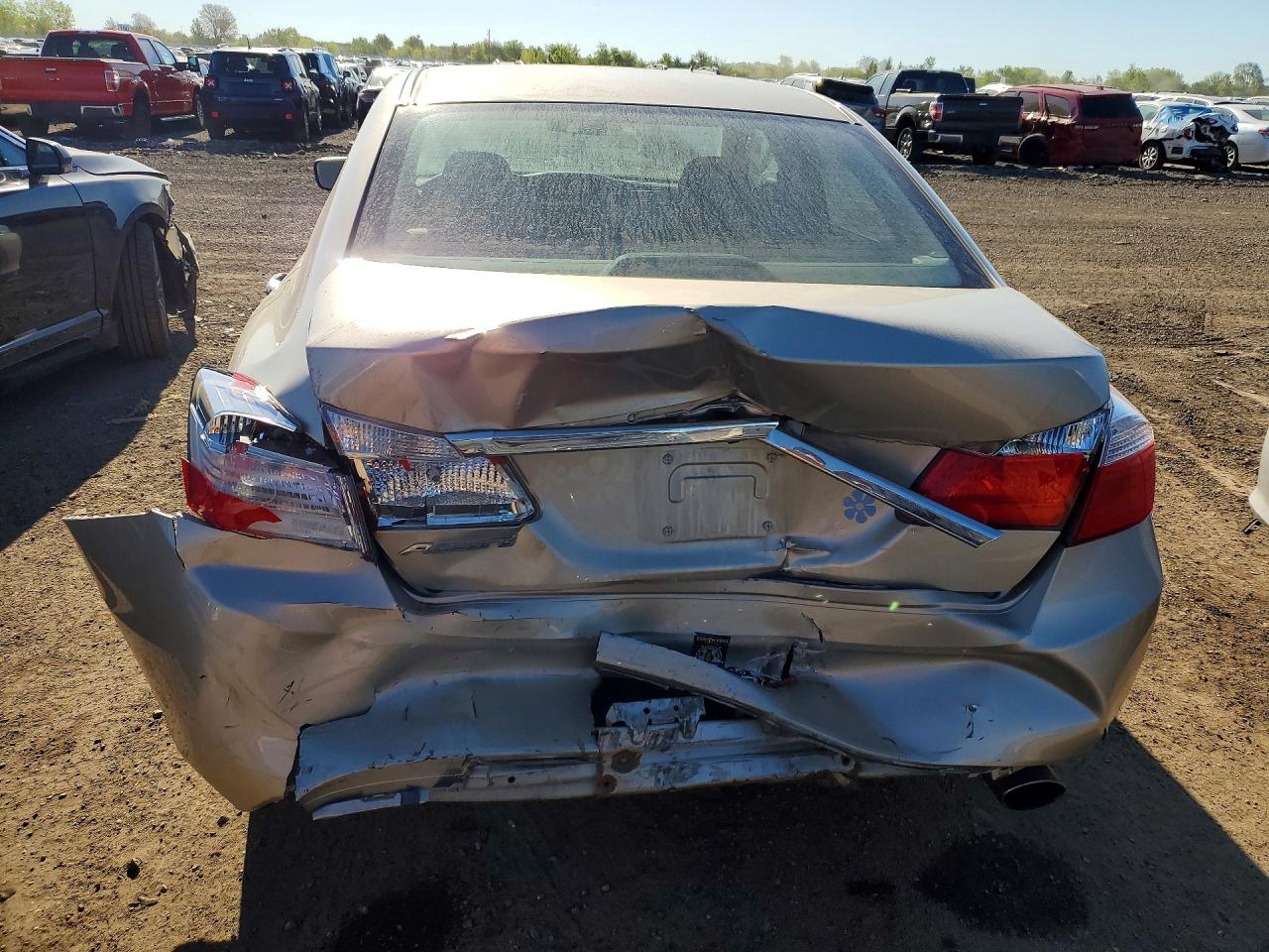 2015 Honda Accord Lx Tan vin: 1HGCR2F37FA205027