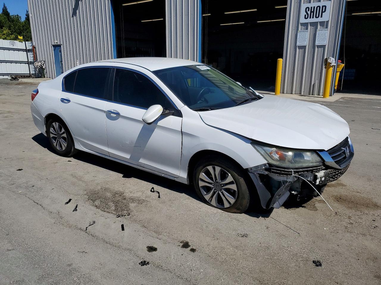 2015 Honda Accord Lx White vin: 1HGCR2F37FA230154