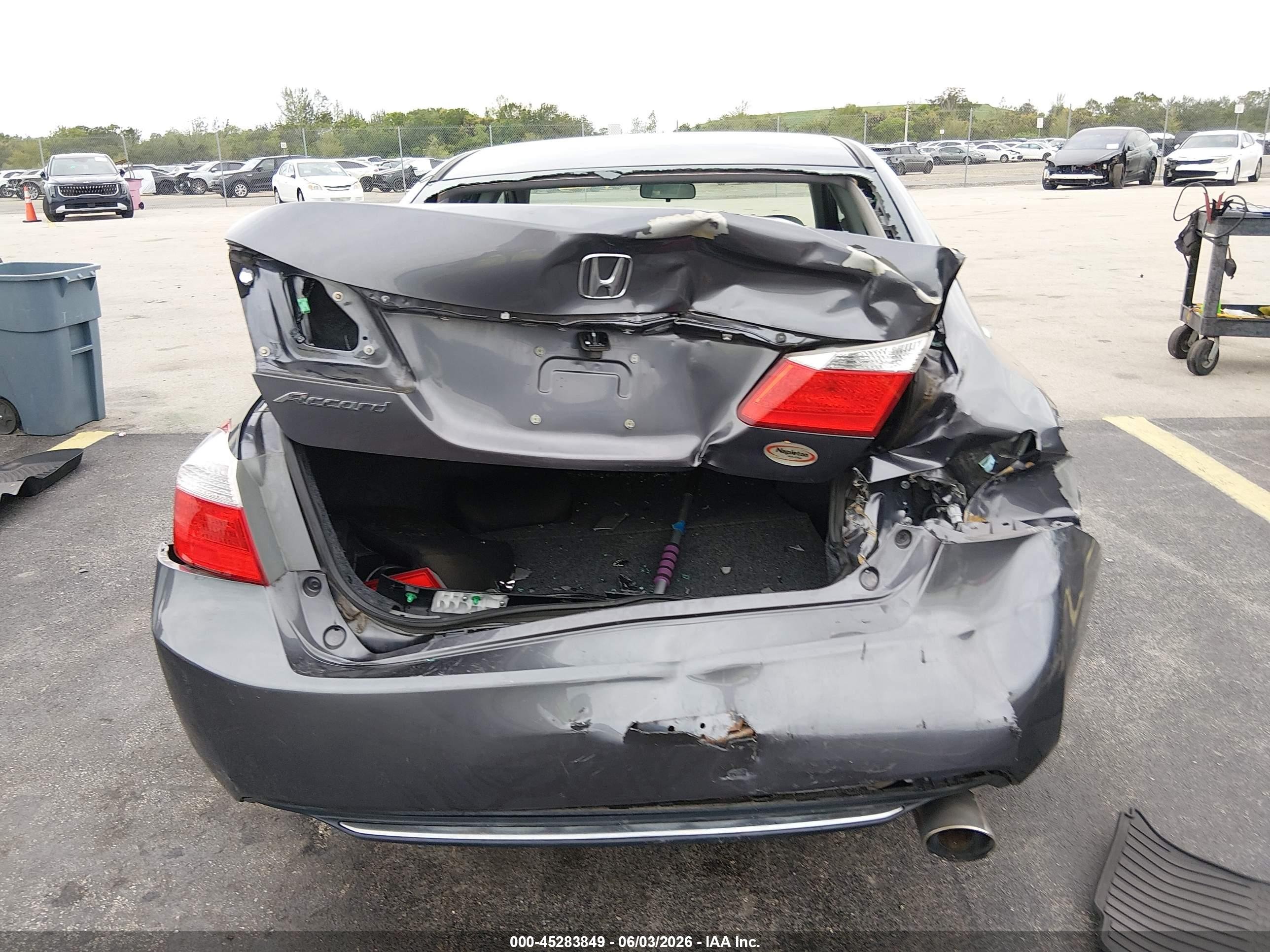 2015 Honda Accord Lx Gray vin: 1HGCR2F37FA232745