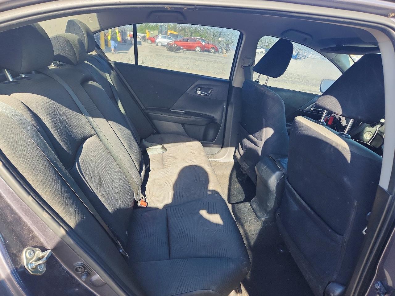 2015 Honda Accord Lx Серый vin: 1HGCR2F37FA263493