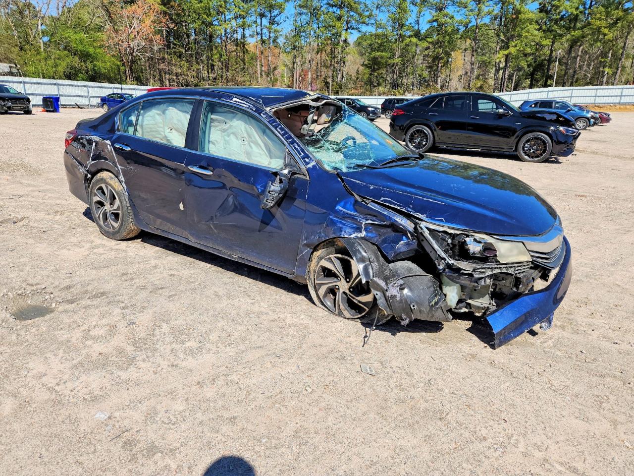 2016 Honda Accord Lx Blue vin: 1HGCR2F37GA050321