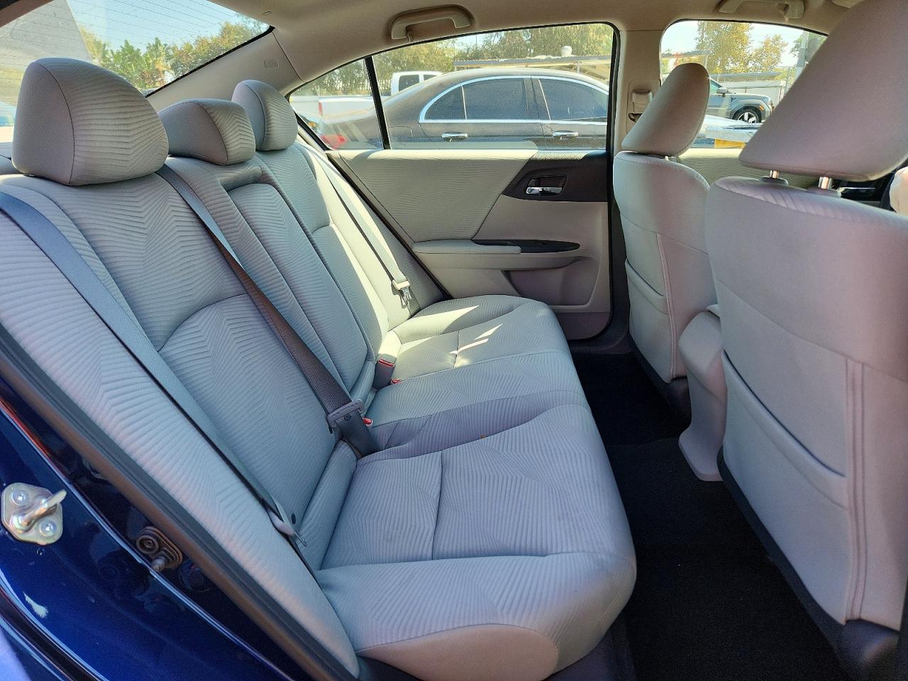 2016 Honda Accord Lx Blue vin: 1HGCR2F37GA229314