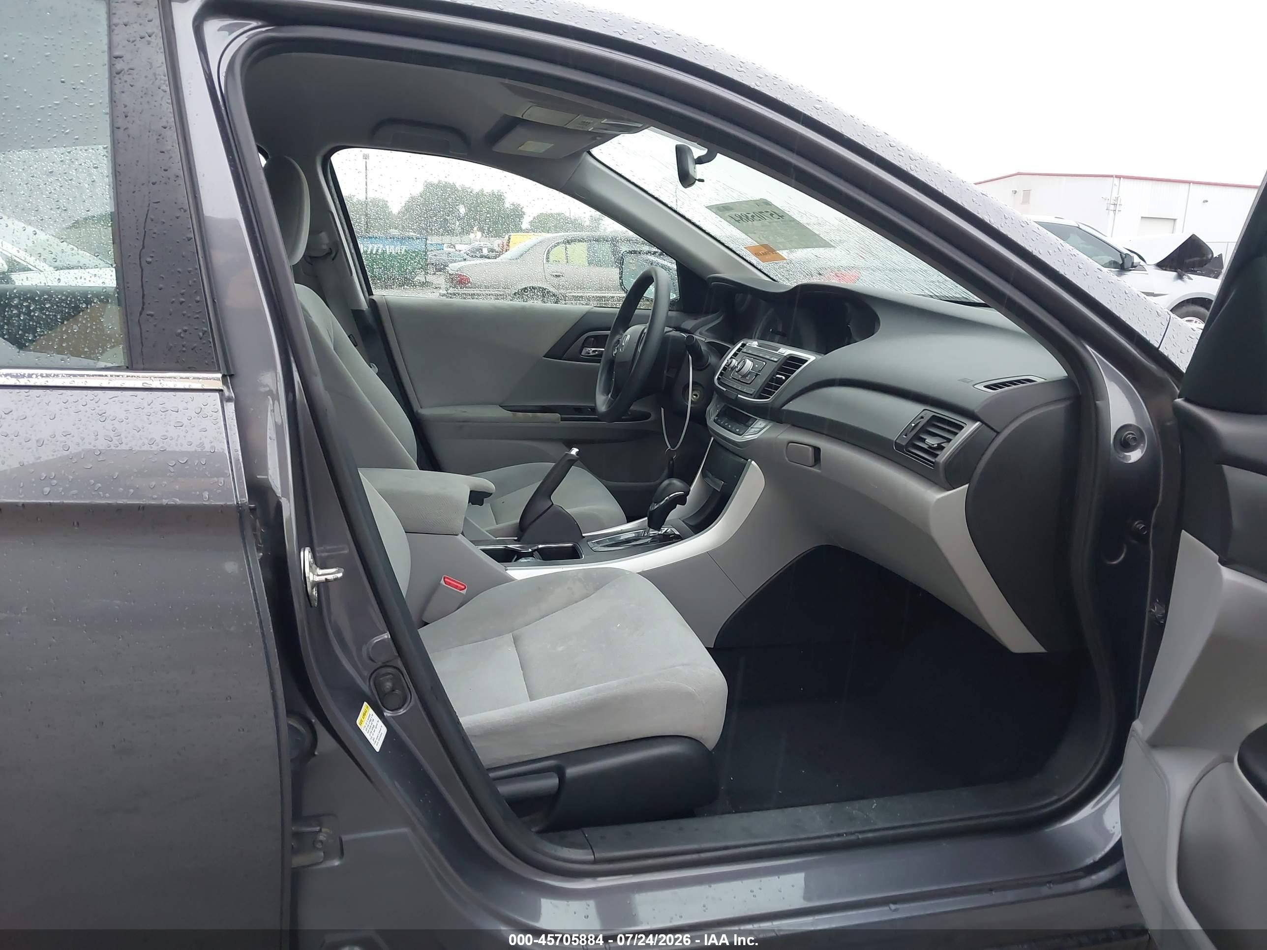 2013 Honda Accord Lx Серый vin: 1HGCR2F38DA002130