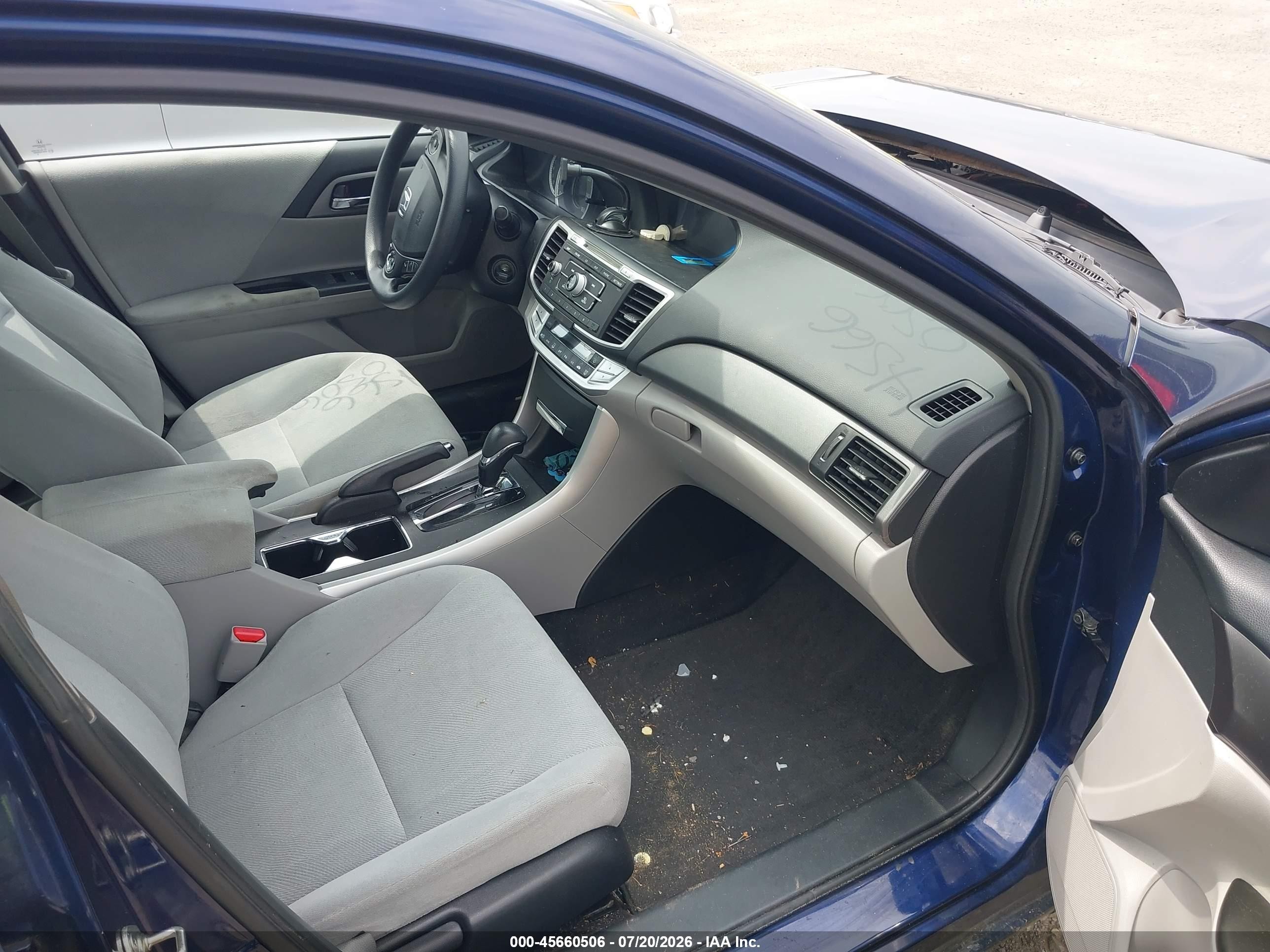 2013 Honda Accord Lx Blue vin: 1HGCR2F38DA011961