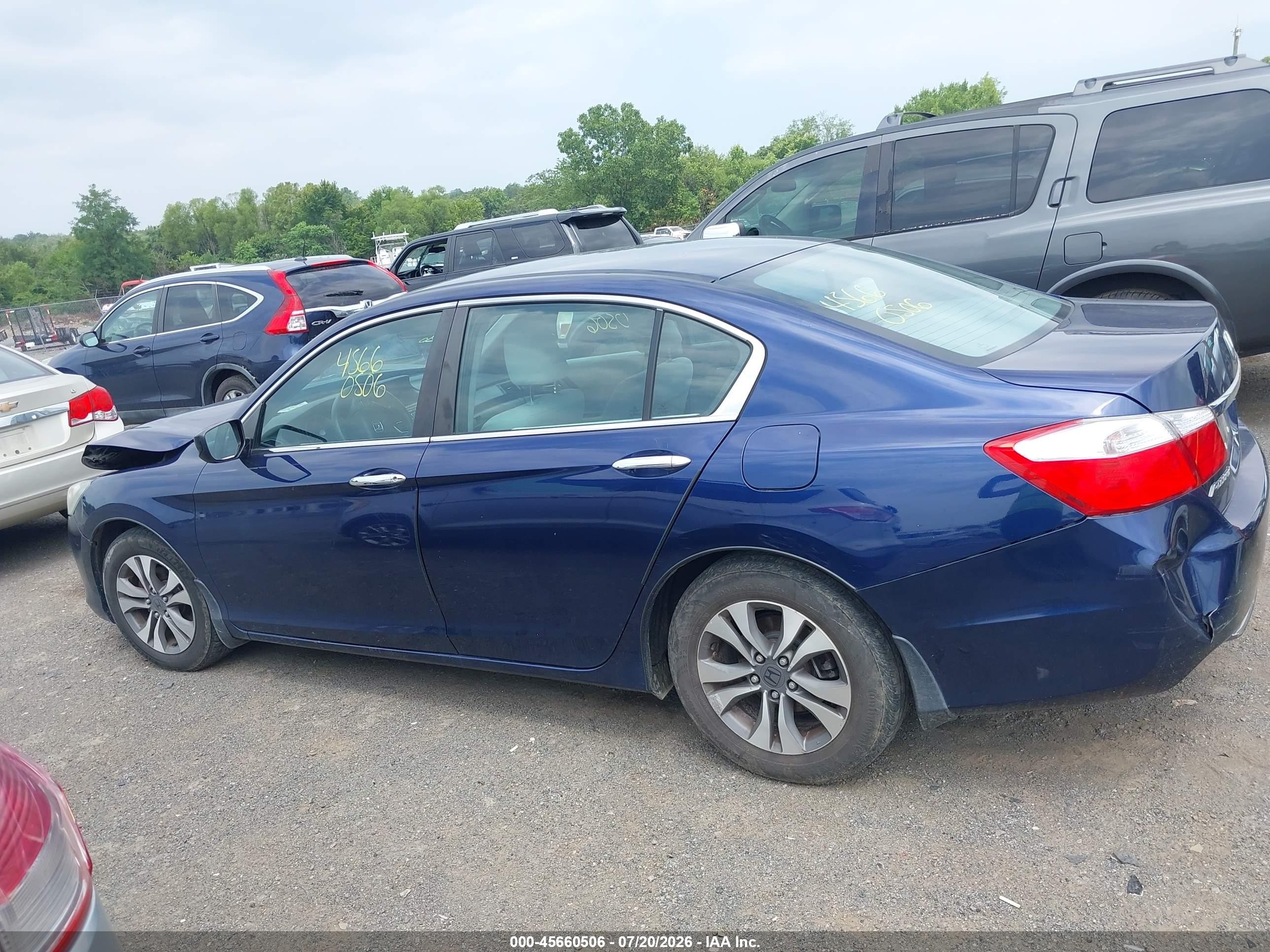2013 Honda Accord Lx Blue vin: 1HGCR2F38DA011961