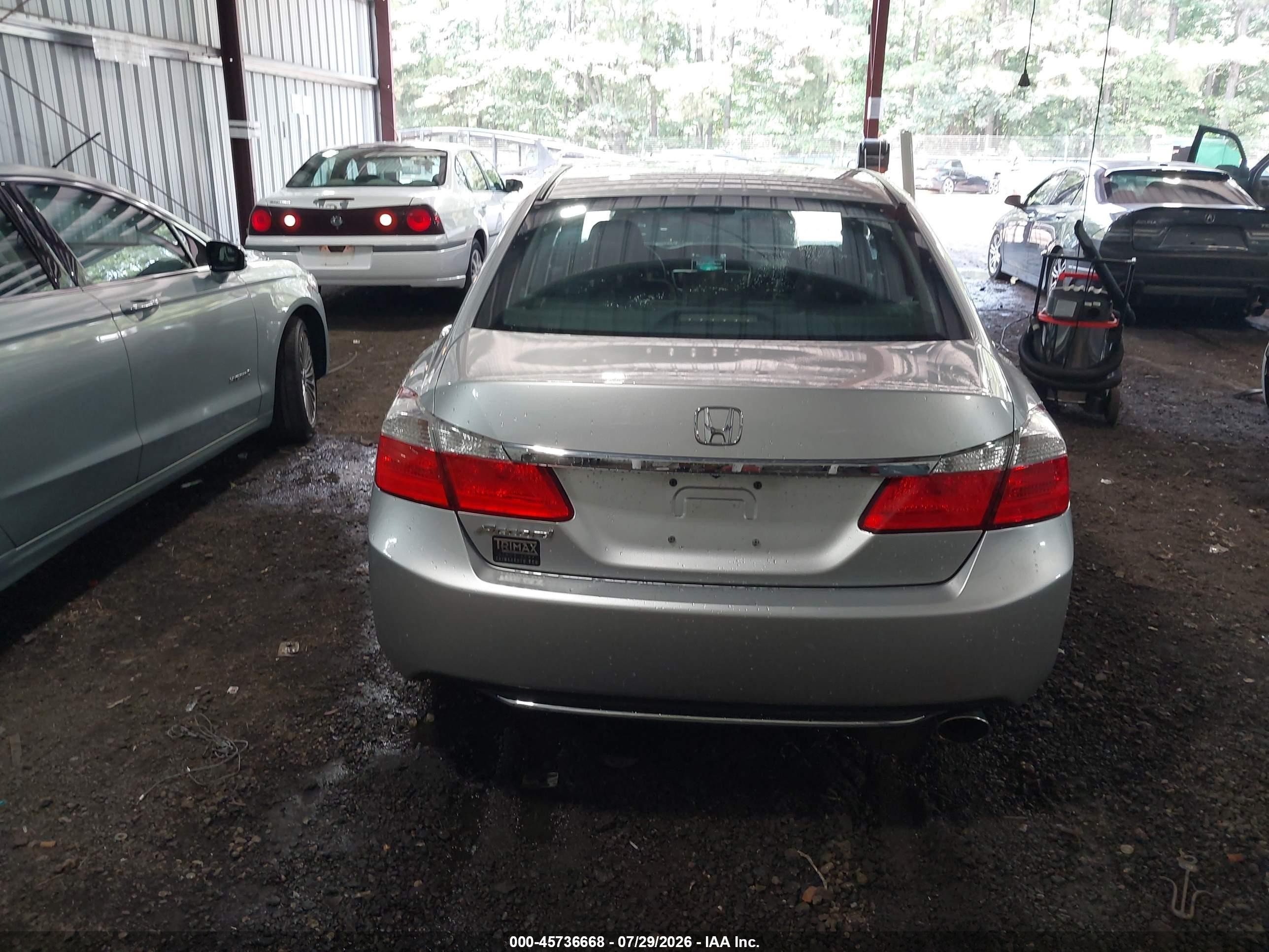 2013 Honda Accord Lx Silver vin: 1HGCR2F38DA050386