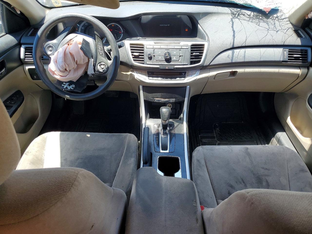 2013 Honda Accord Burgundy vin: 1HGCR2F38DA057435