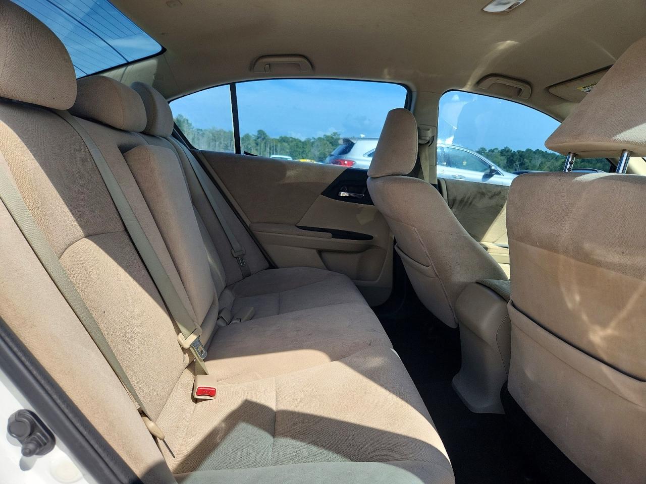 2013 Honda Accord Lx White vin: 1HGCR2F38DA084098