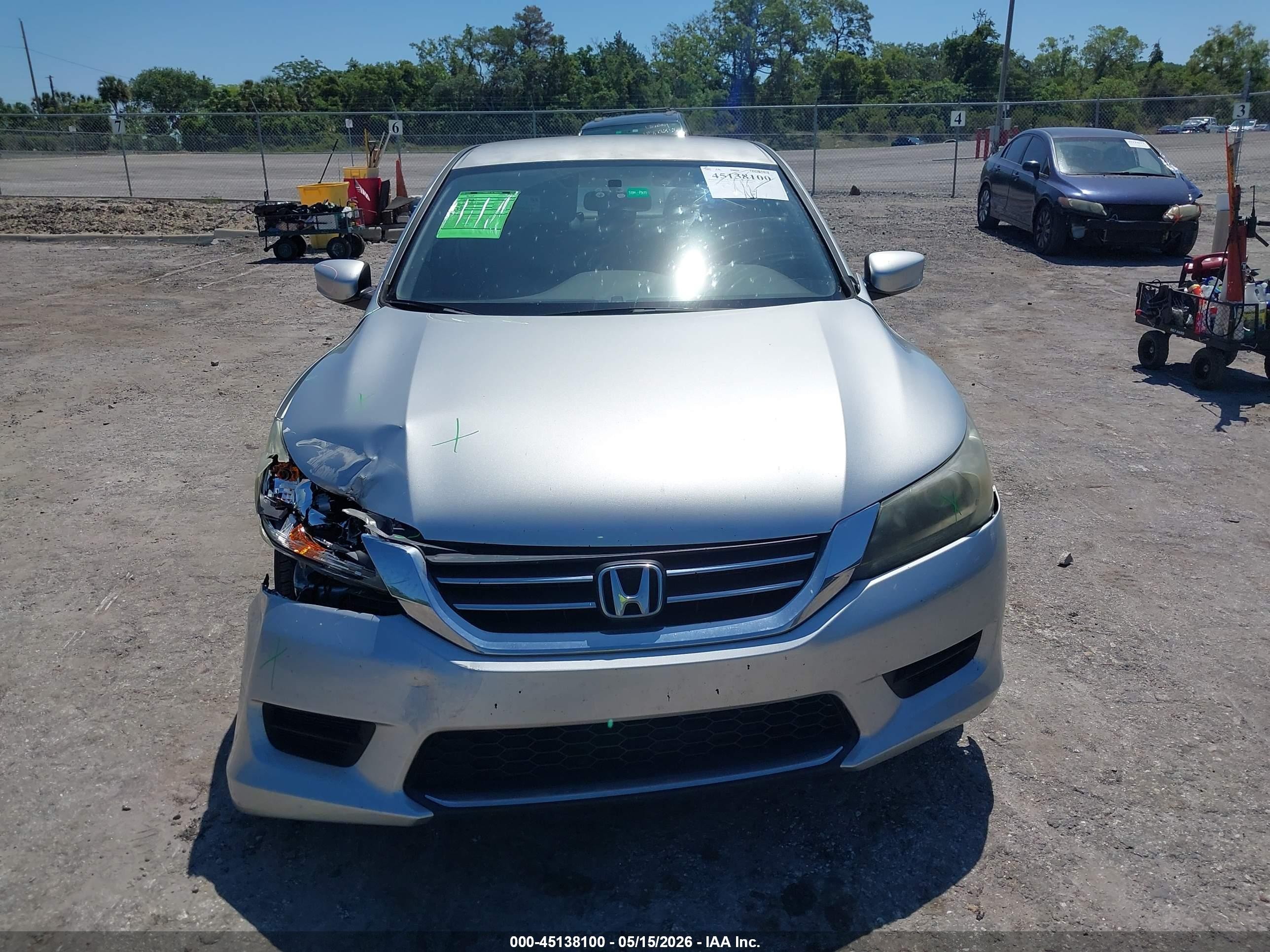 2013 Honda Accord Lx Silver vin: 1HGCR2F38DA087177