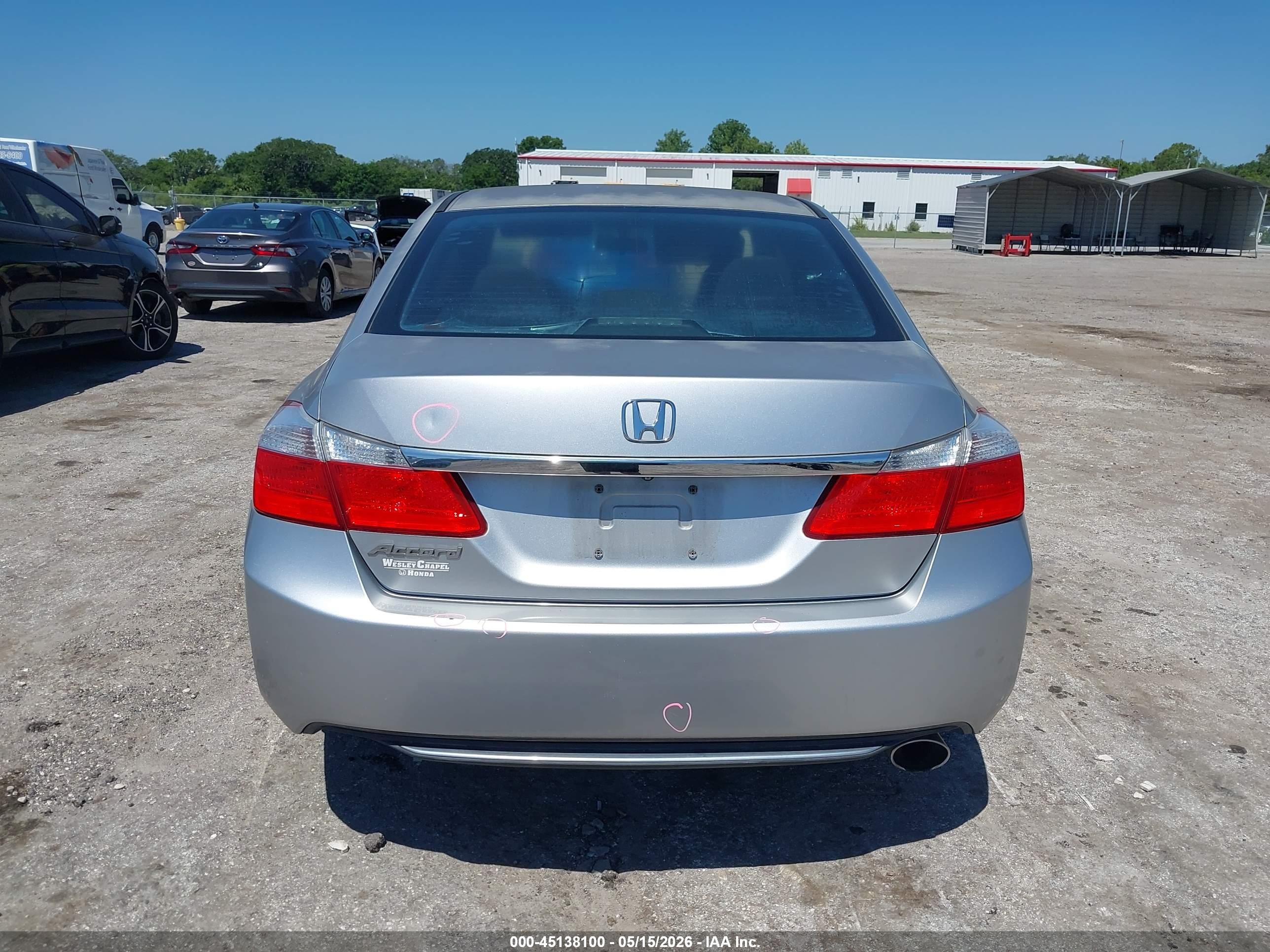 2013 Honda Accord Lx Silver vin: 1HGCR2F38DA087177