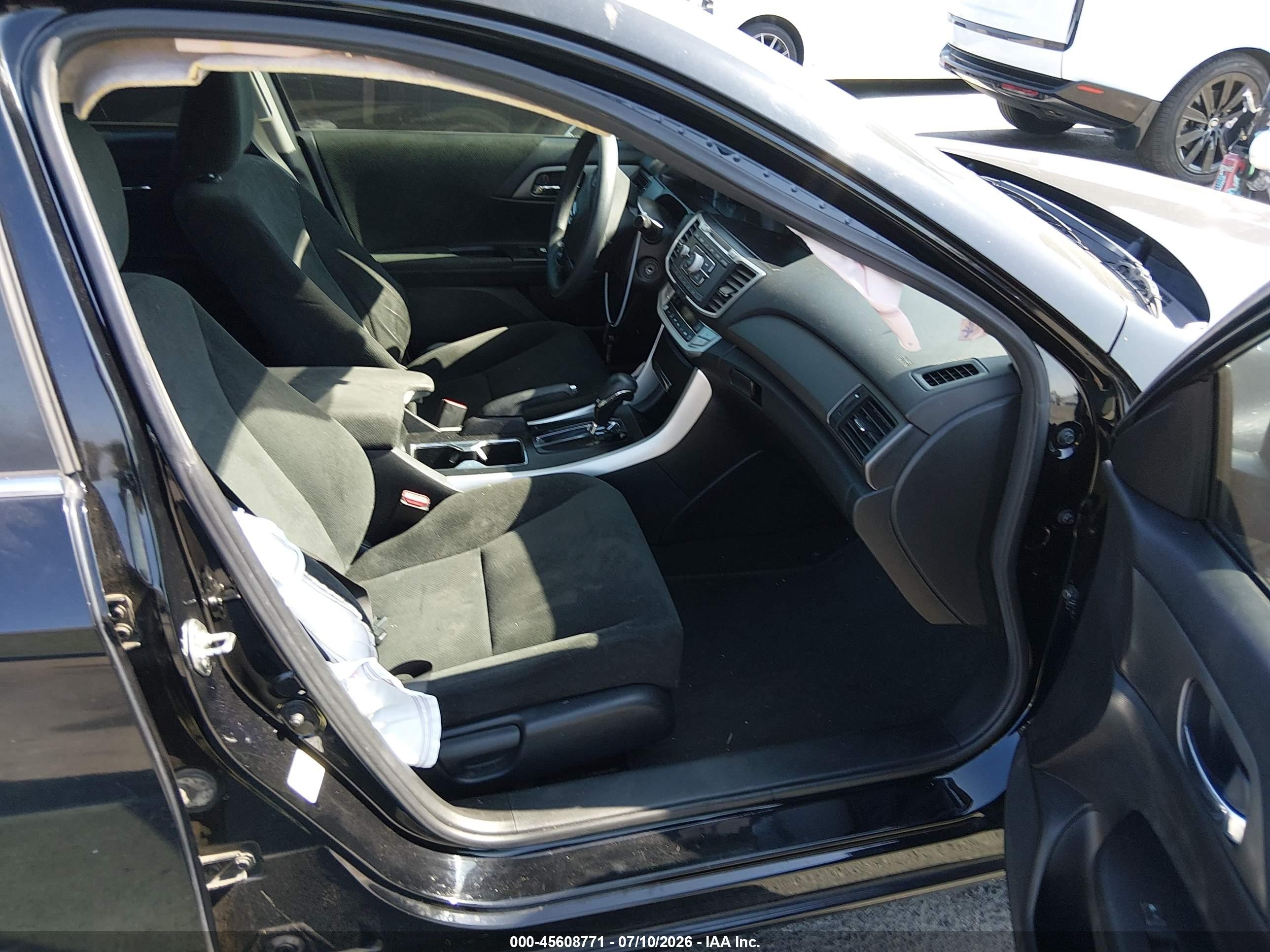 2013 Honda Accord Lx Черный vin: 1HGCR2F38DA103815