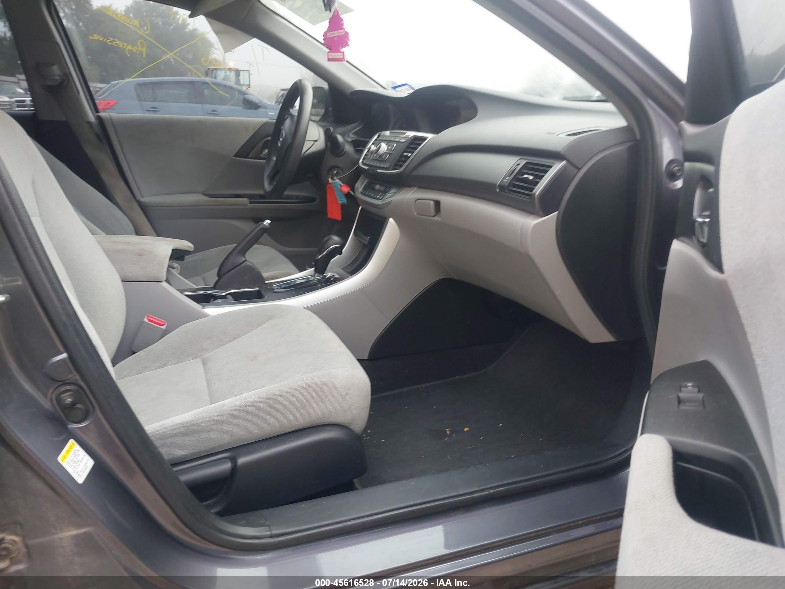 2013 Honda Accord Lx Gray vin: 1HGCR2F38DA104088