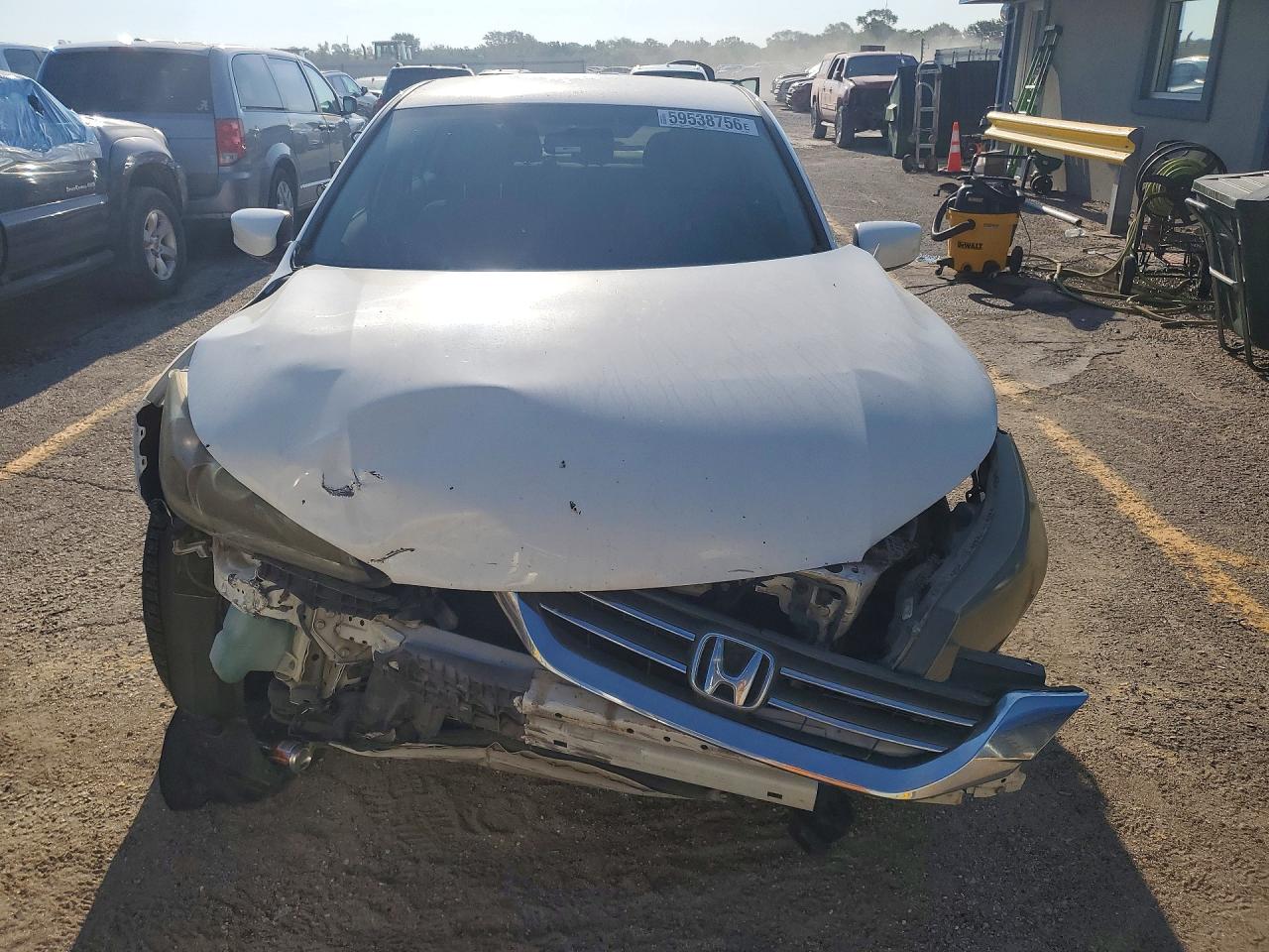 2013 Honda Accord Lx White vin: 1HGCR2F38DA105015