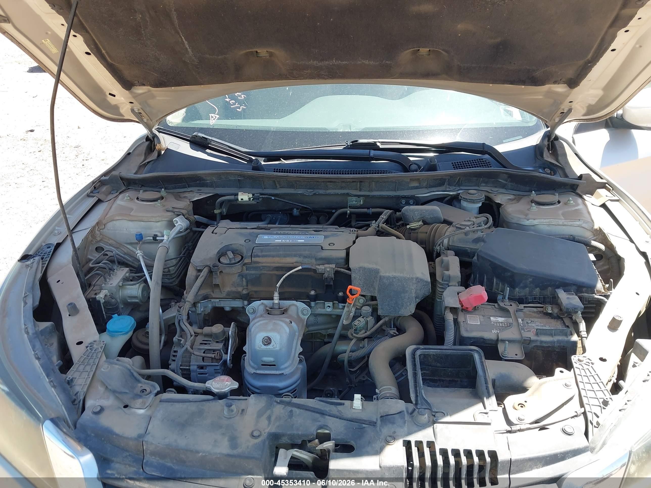 2013 Honda Accord Lx Silver vin: 1HGCR2F38DA144574
