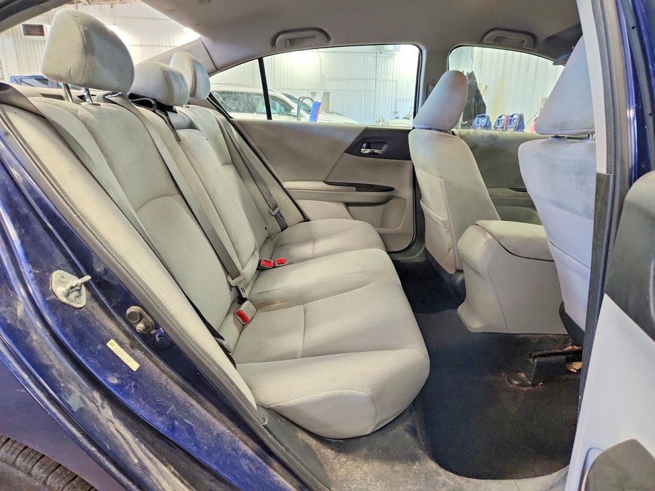 2013 Honda Accord Lx Blue vin: 1HGCR2F38DA173623