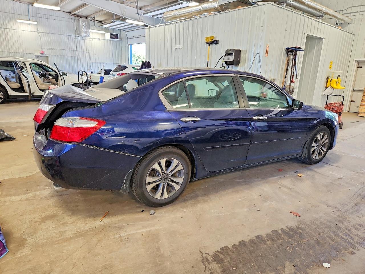 2013 Honda Accord Lx Blue vin: 1HGCR2F38DA173623