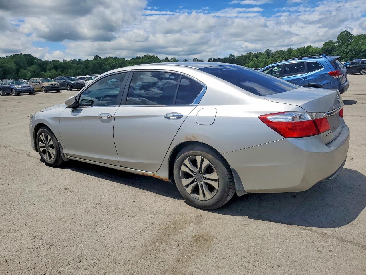 2013 Honda Accord Lx Silver vin: 1HGCR2F38DA183634
