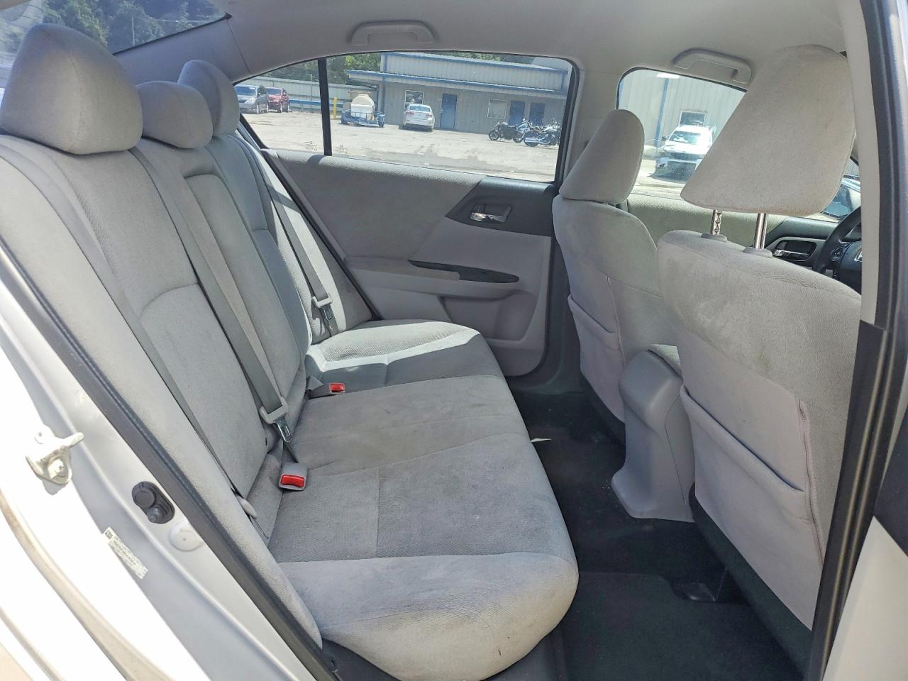 2013 Honda Accord Lx Silver vin: 1HGCR2F38DA183634