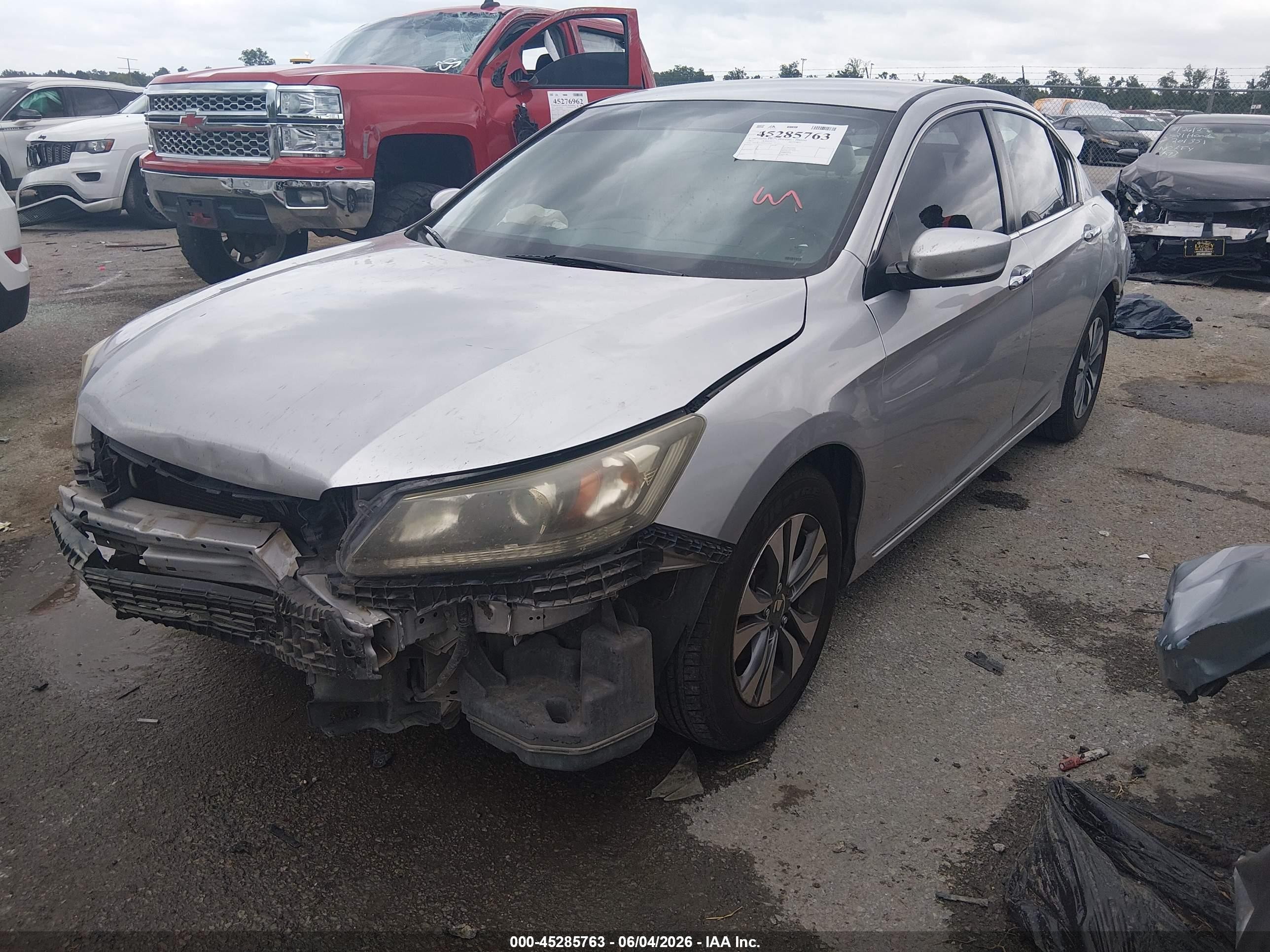 2013 Honda Accord Lx Silver vin: 1HGCR2F38DA187926