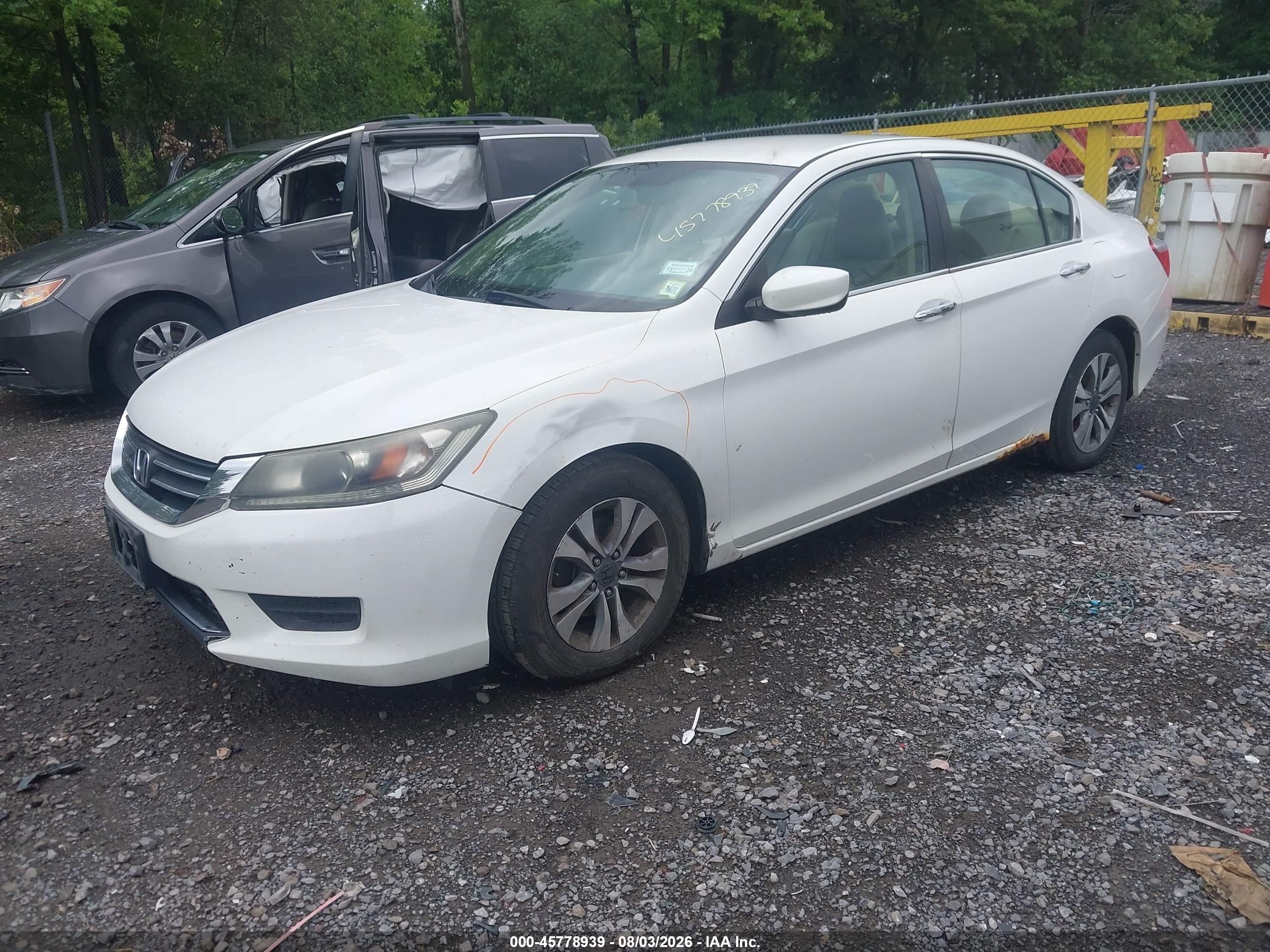 2013 Honda Accord Lx White vin: 1HGCR2F38DA195671