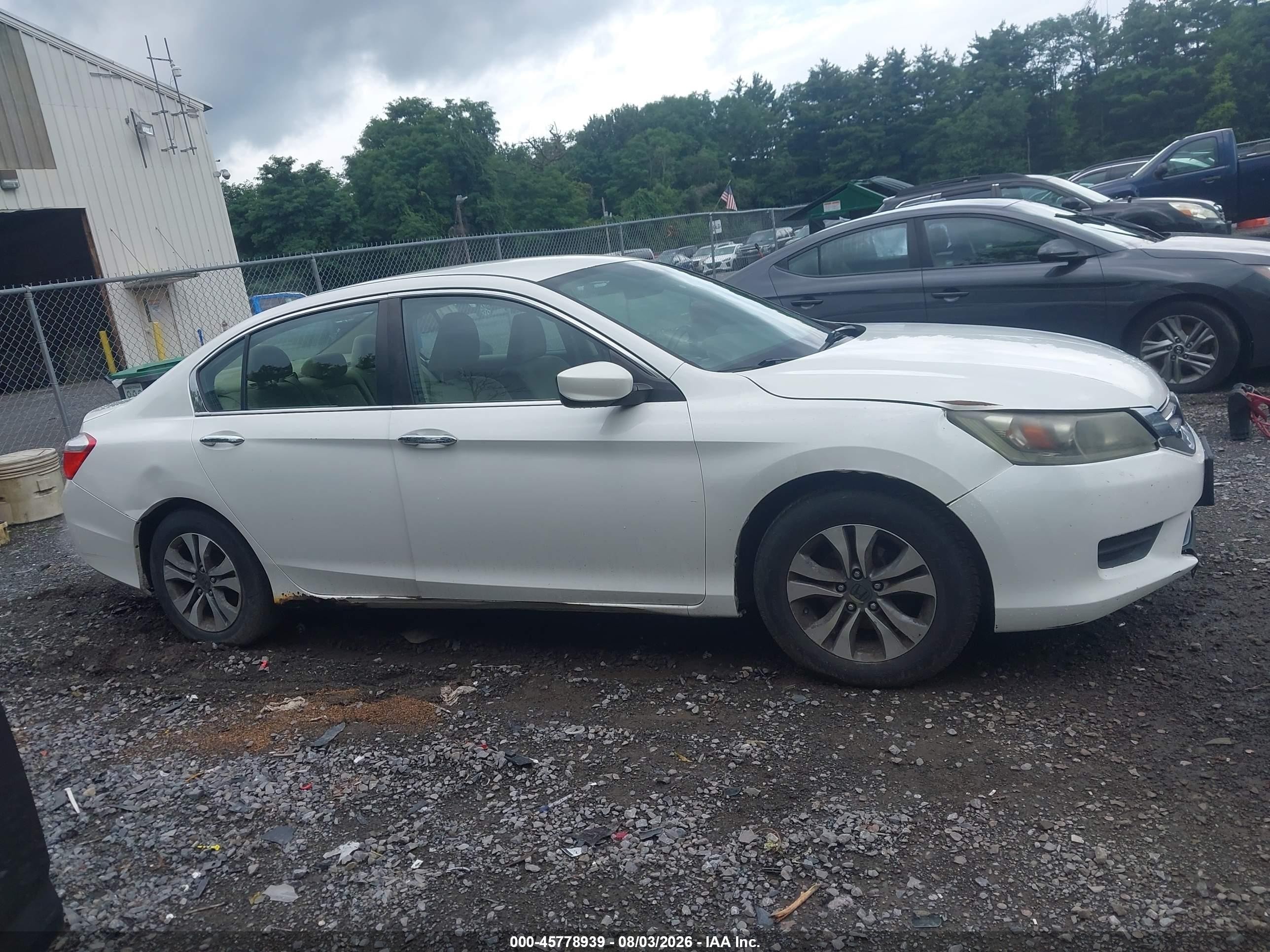 2013 Honda Accord Lx White vin: 1HGCR2F38DA195671